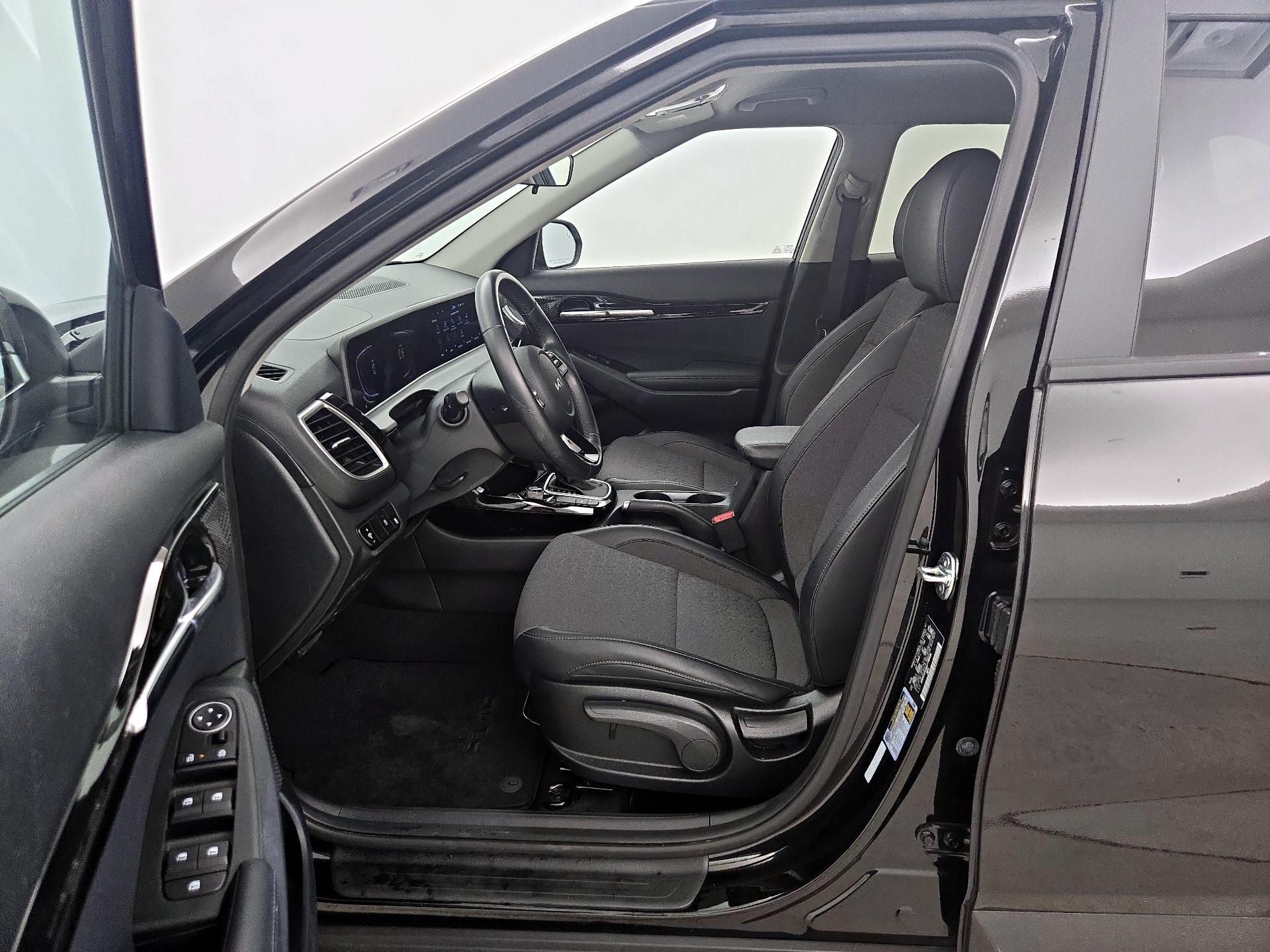 Thumbnail: 2025 Kia Seltos - 11