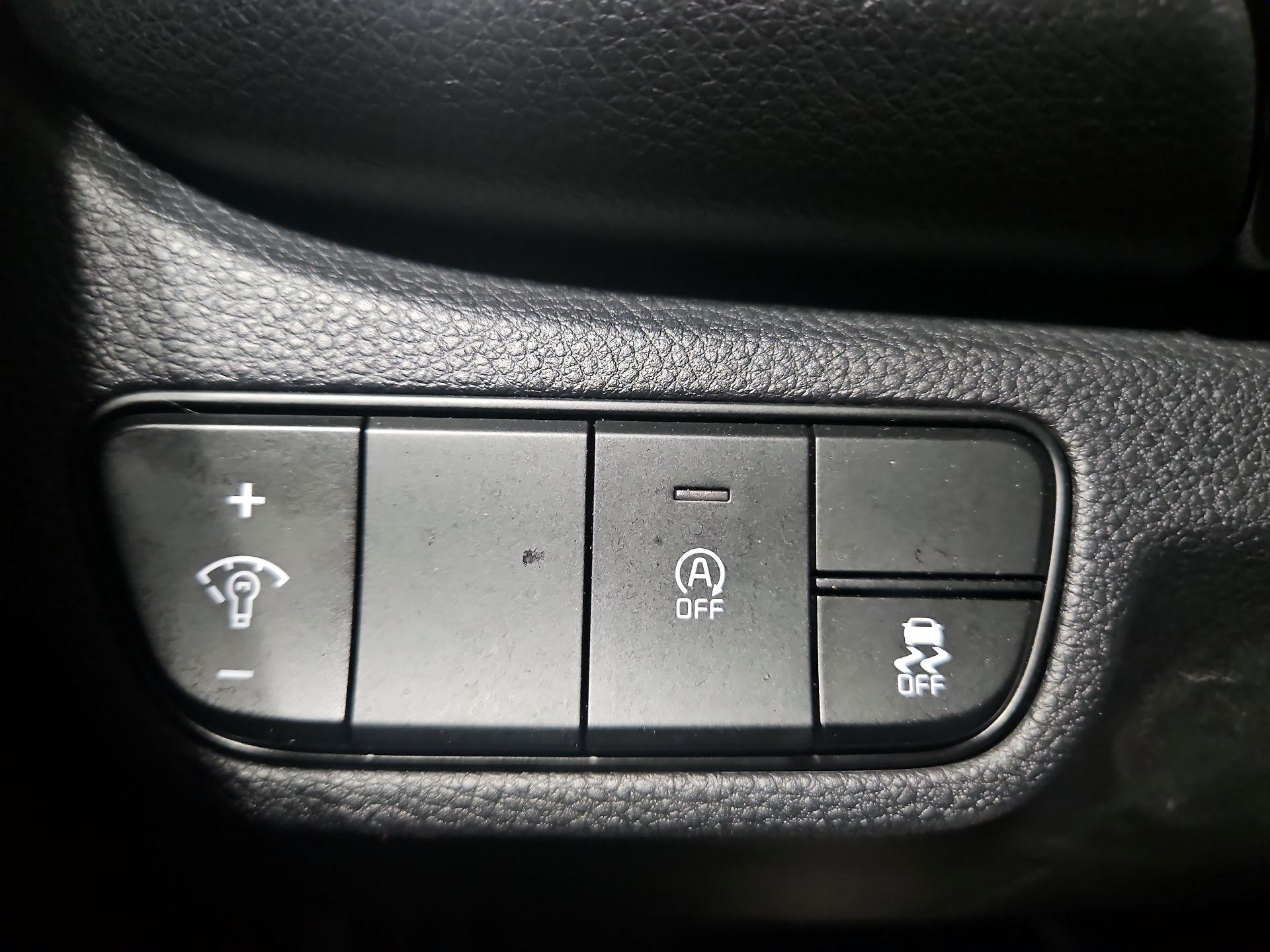 Thumbnail: 2025 Kia Seltos - 13