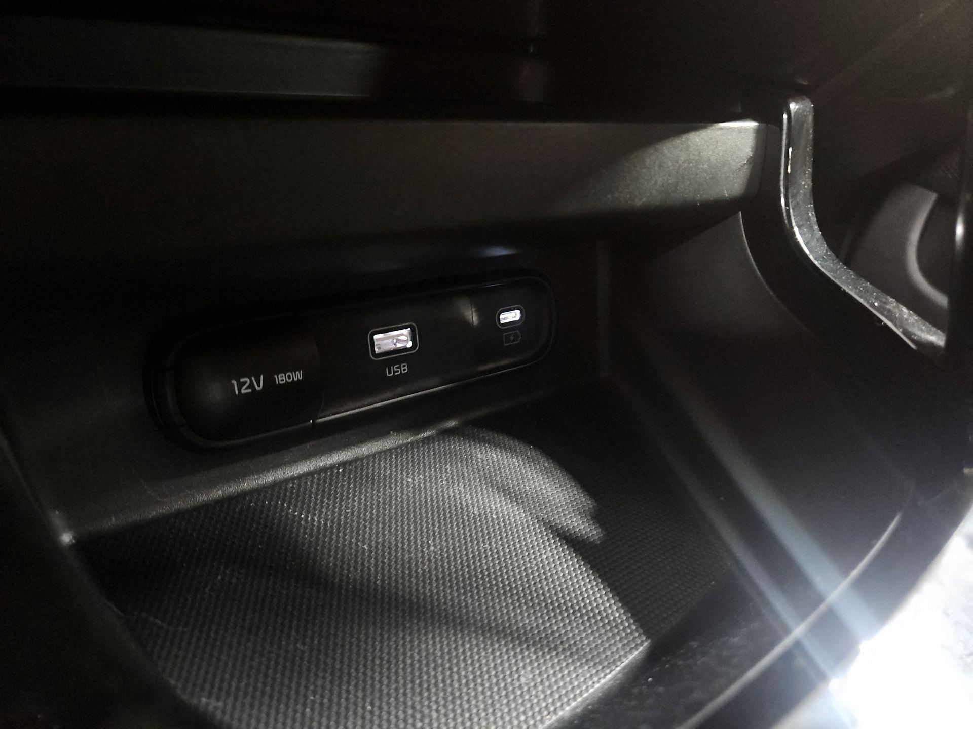 Thumbnail: 2025 Kia Seltos - 19