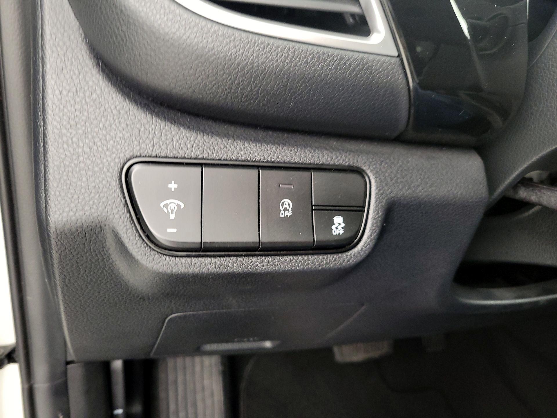 Thumbnail: 2025 Kia Seltos - 13