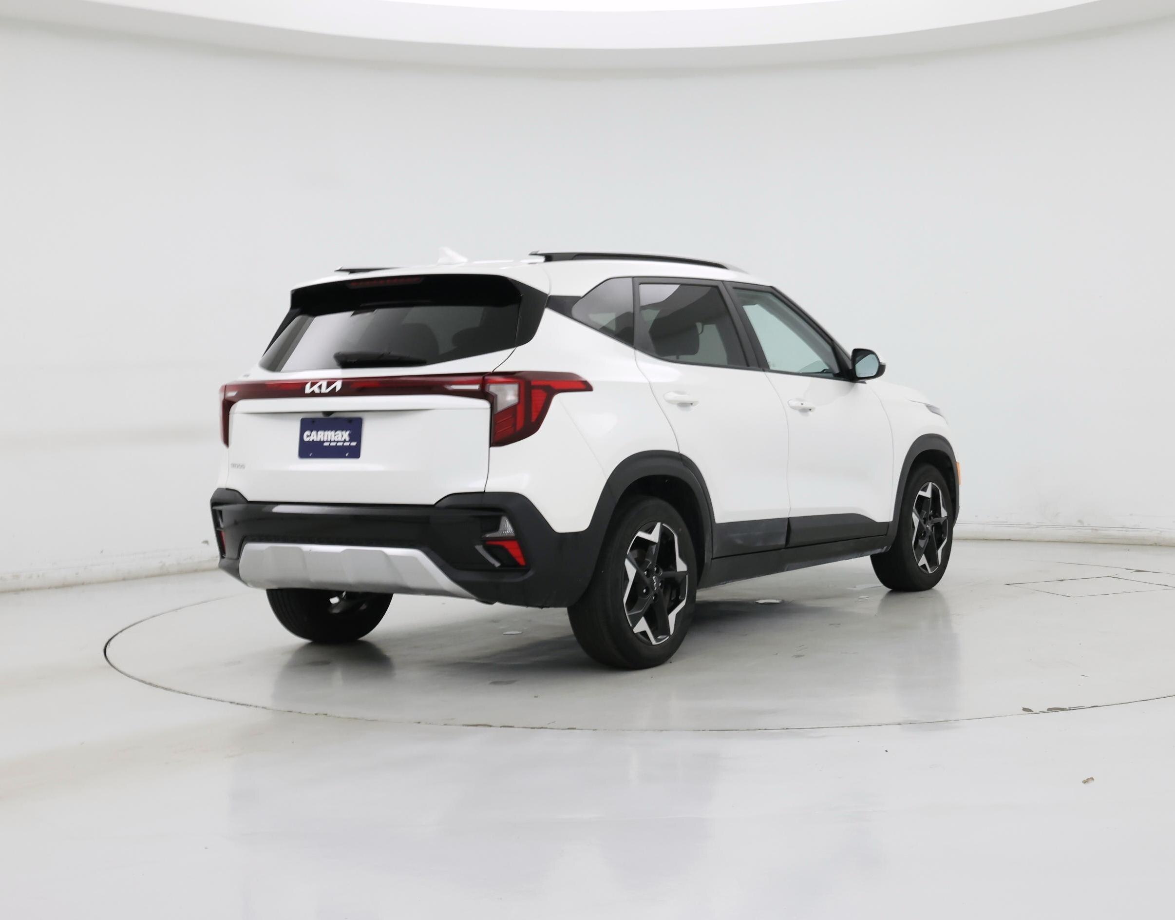 Thumbnail: 2025 Kia Seltos - 8