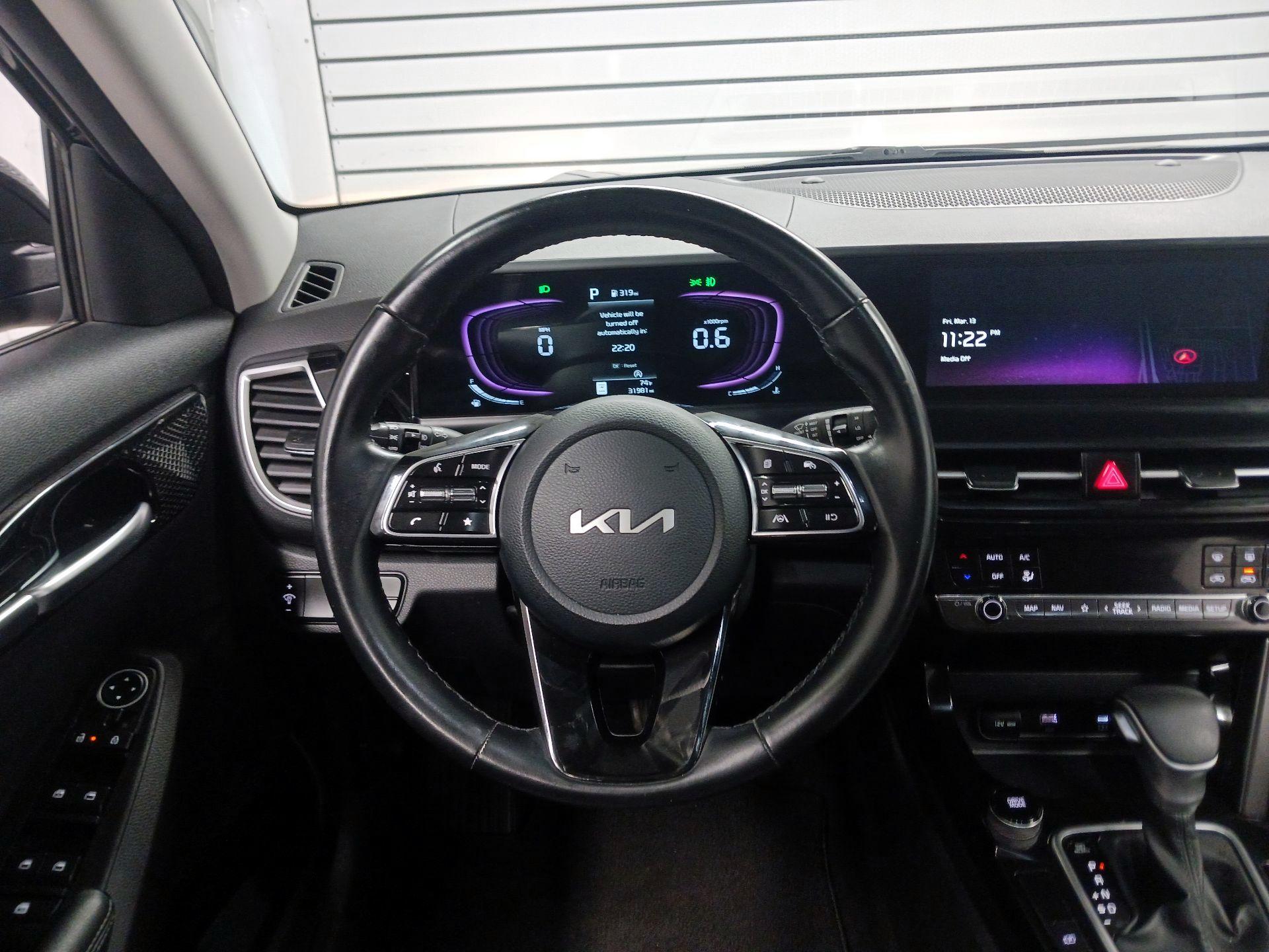 Thumbnail: 2025 Kia Seltos - 10