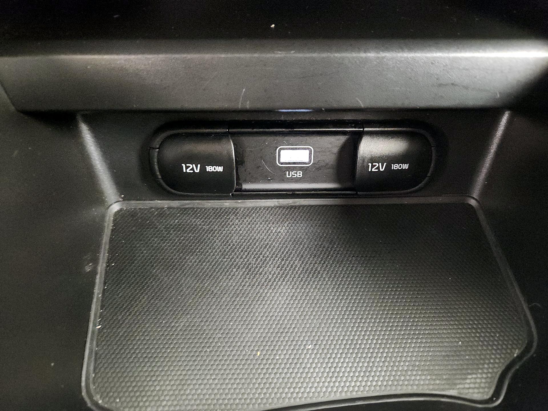 Thumbnail: 2025 Kia Soul - 18