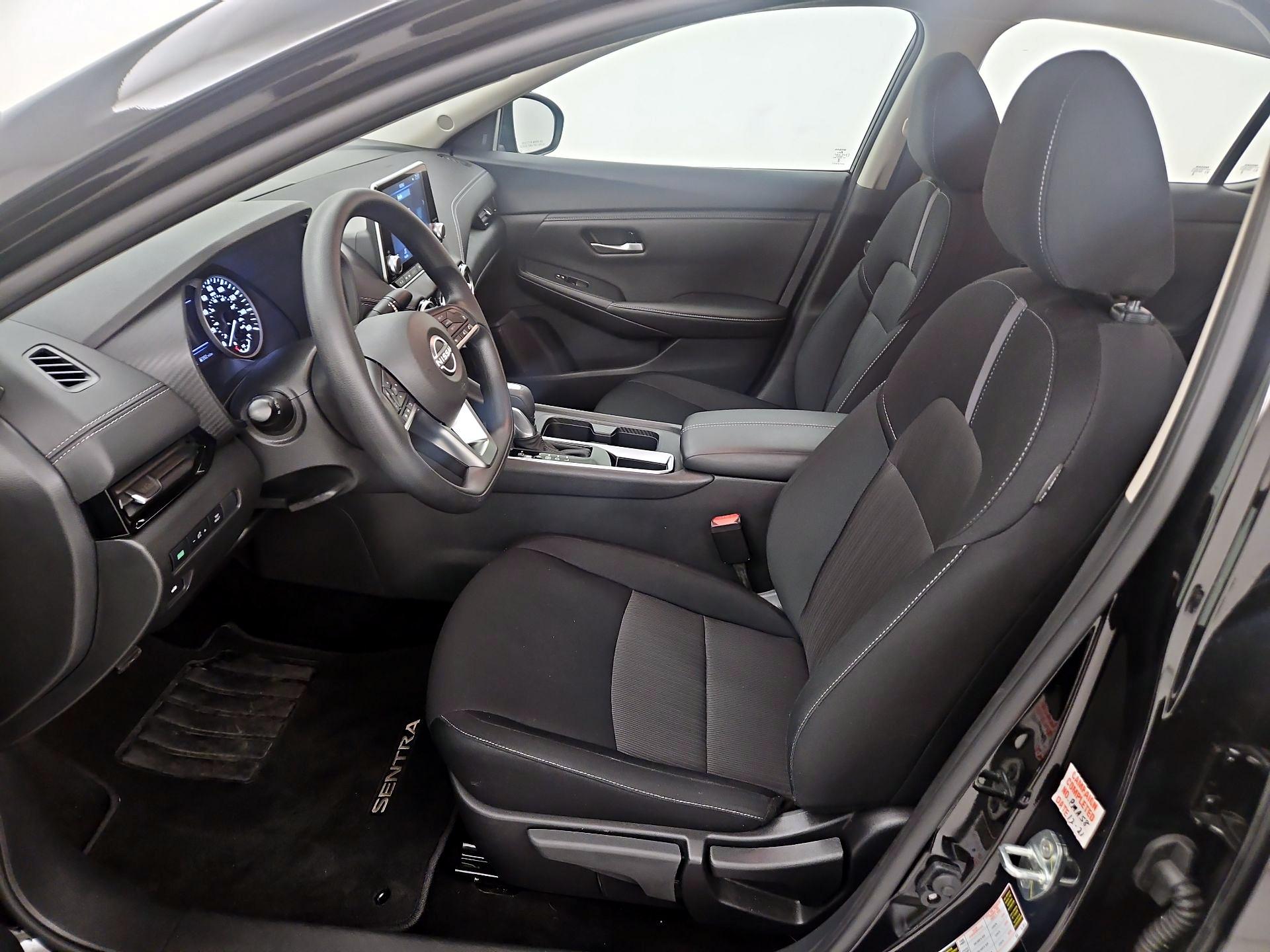 Thumbnail: 2025 Nissan Sentra - 11