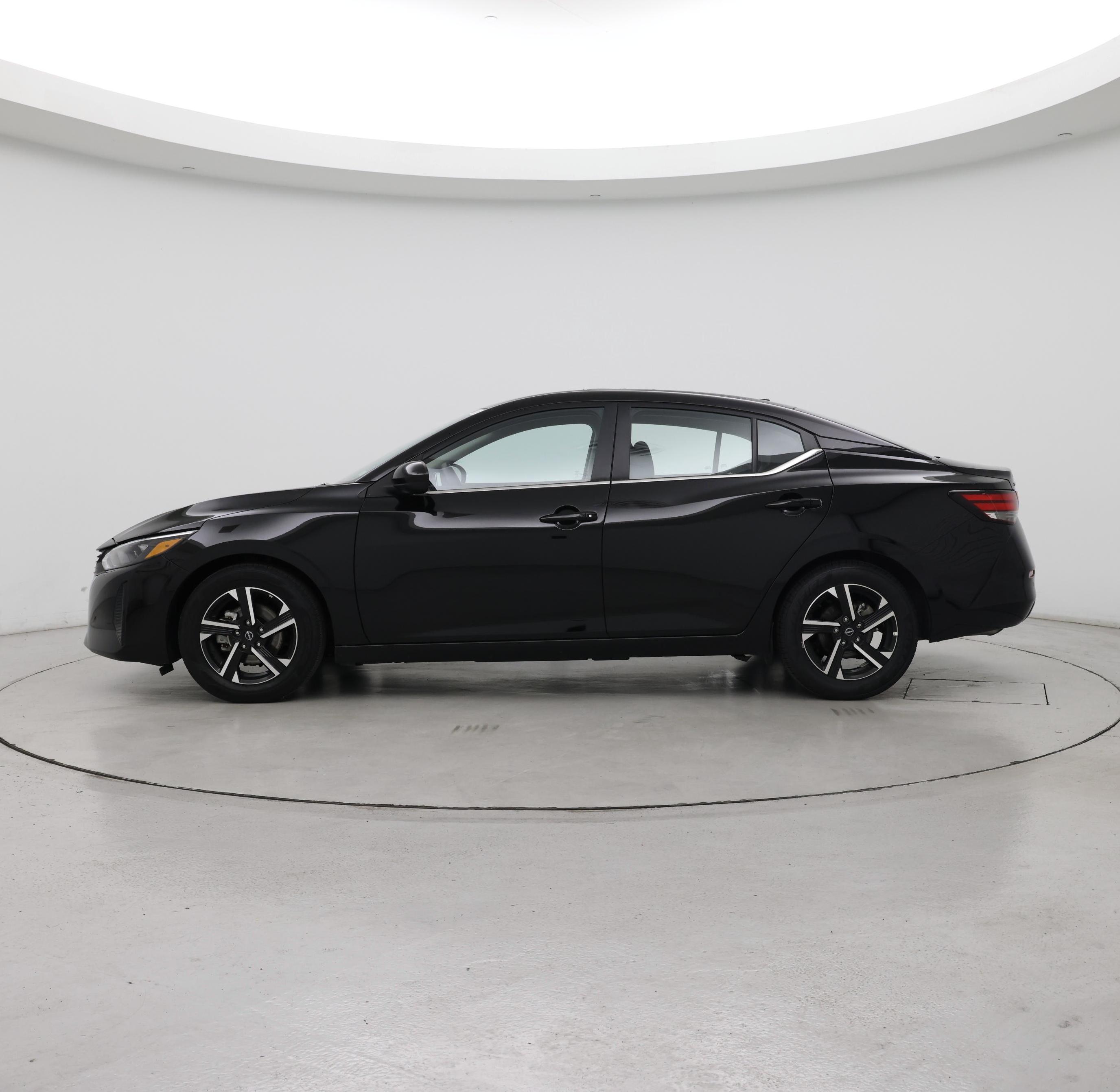 Thumbnail: 2025 Nissan Sentra - 3