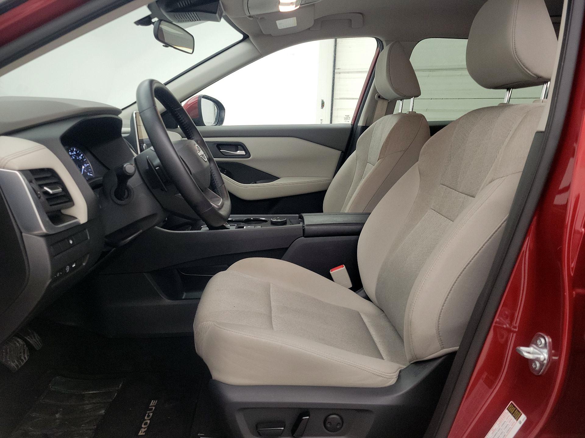 Thumbnail: 2025 Nissan Rogue - 11