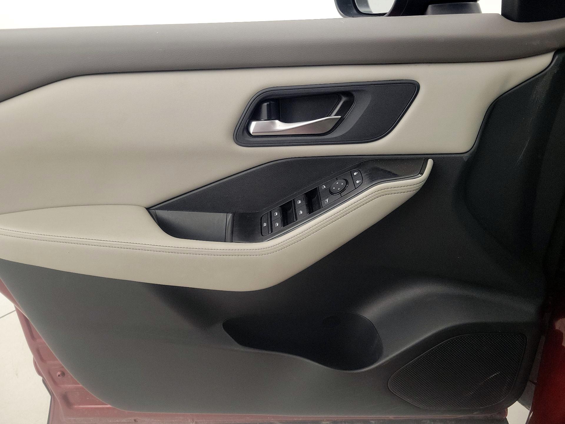 Thumbnail: 2025 Nissan Rogue - 12