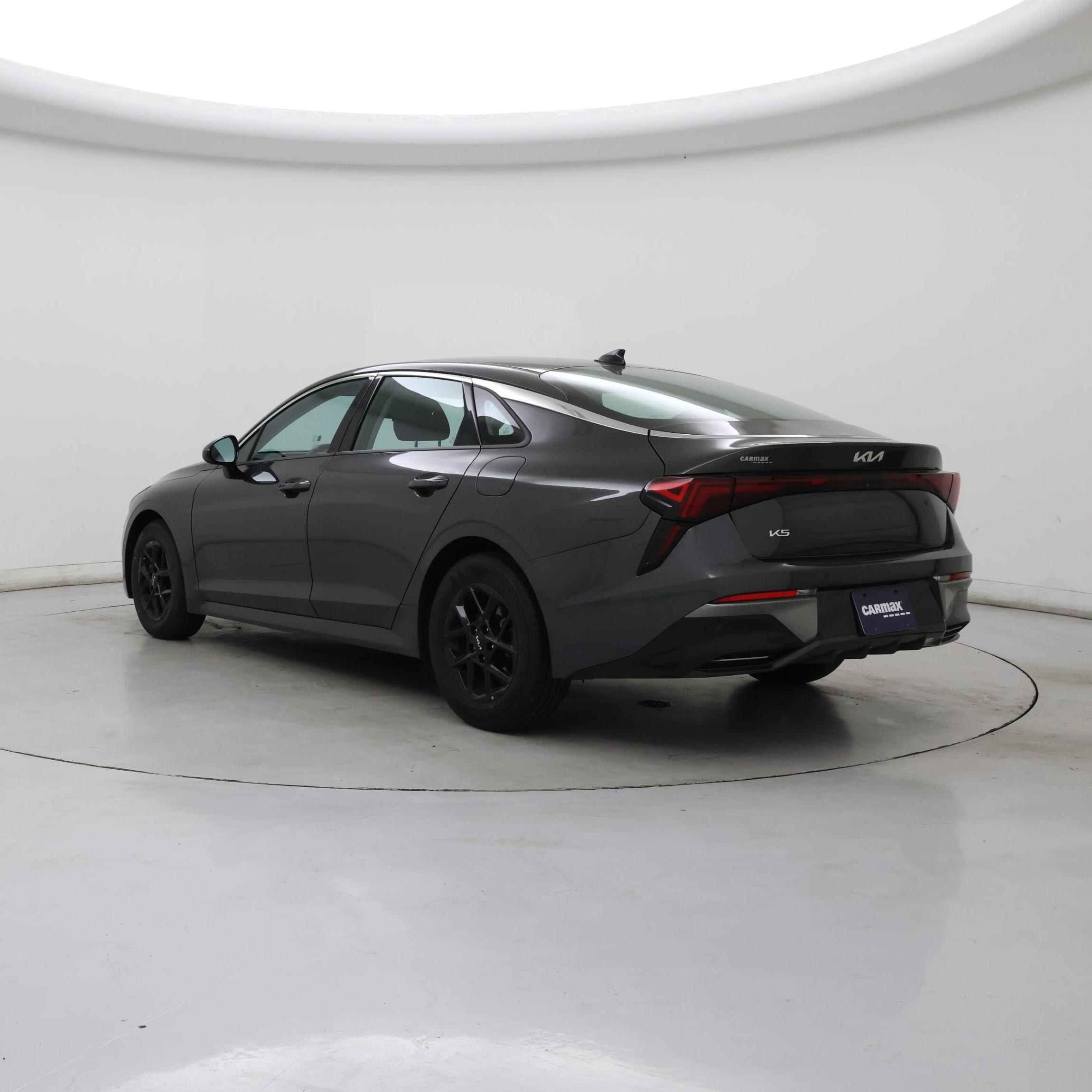 Thumbnail: 2025 Kia K5 - 2