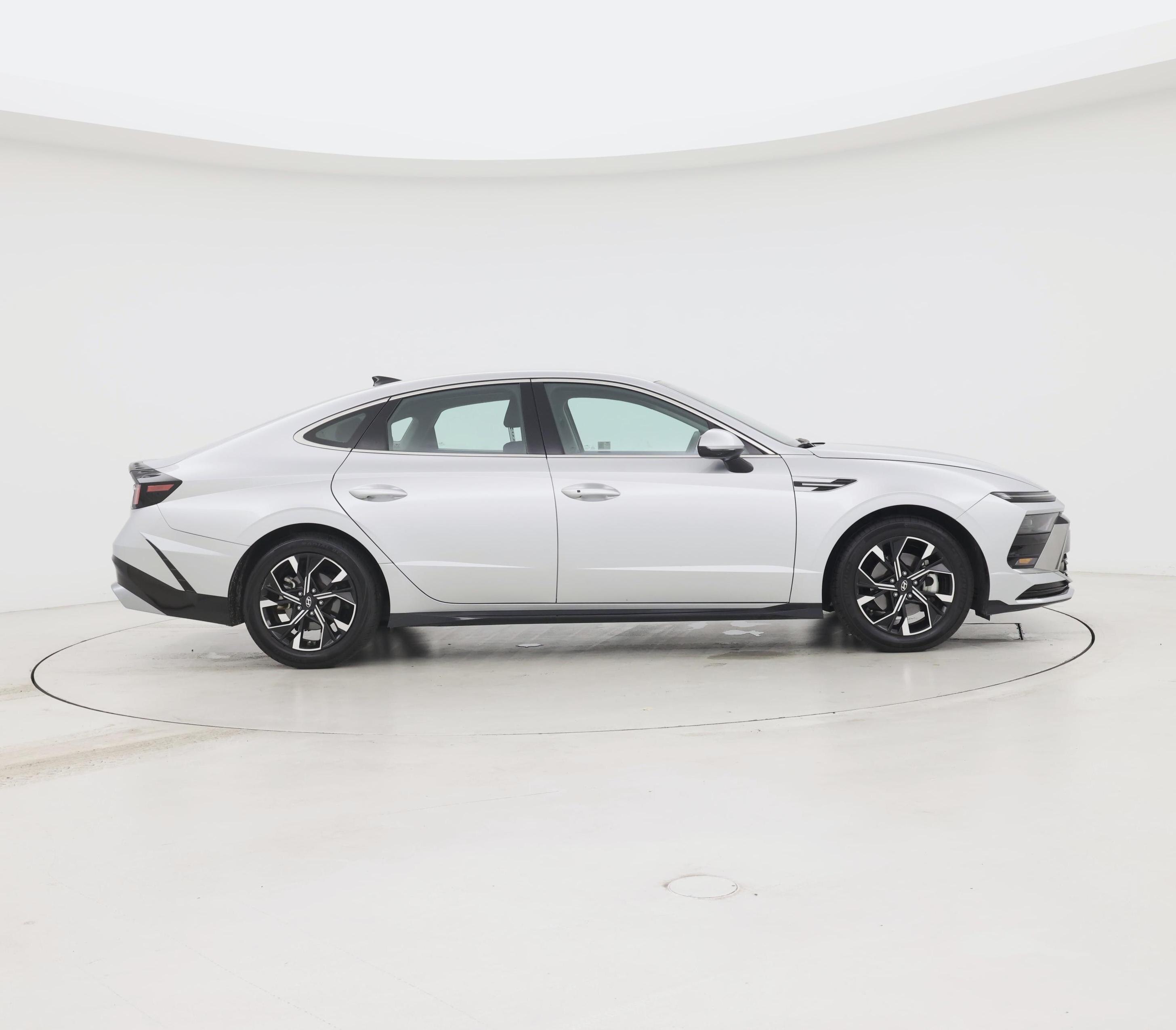 Thumbnail: 2025 Hyundai Sonata - 7