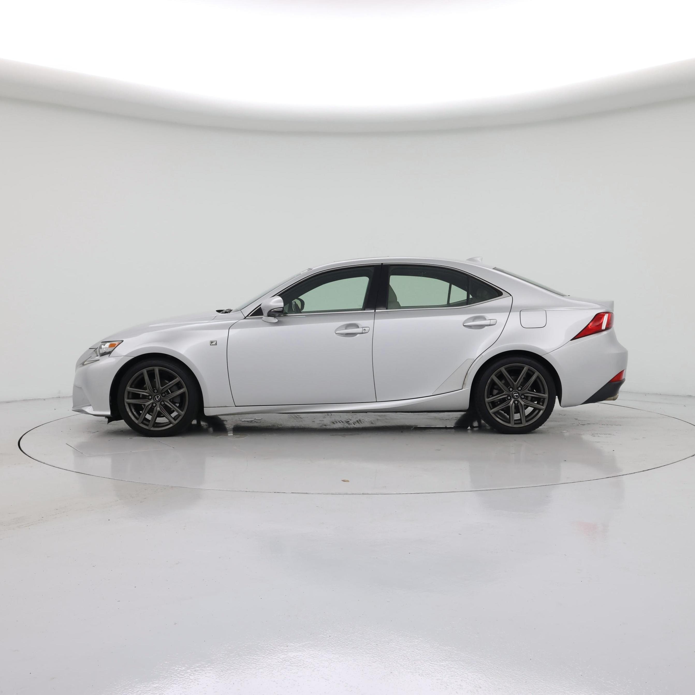 Thumbnail: 2015 Lexus IS - 3