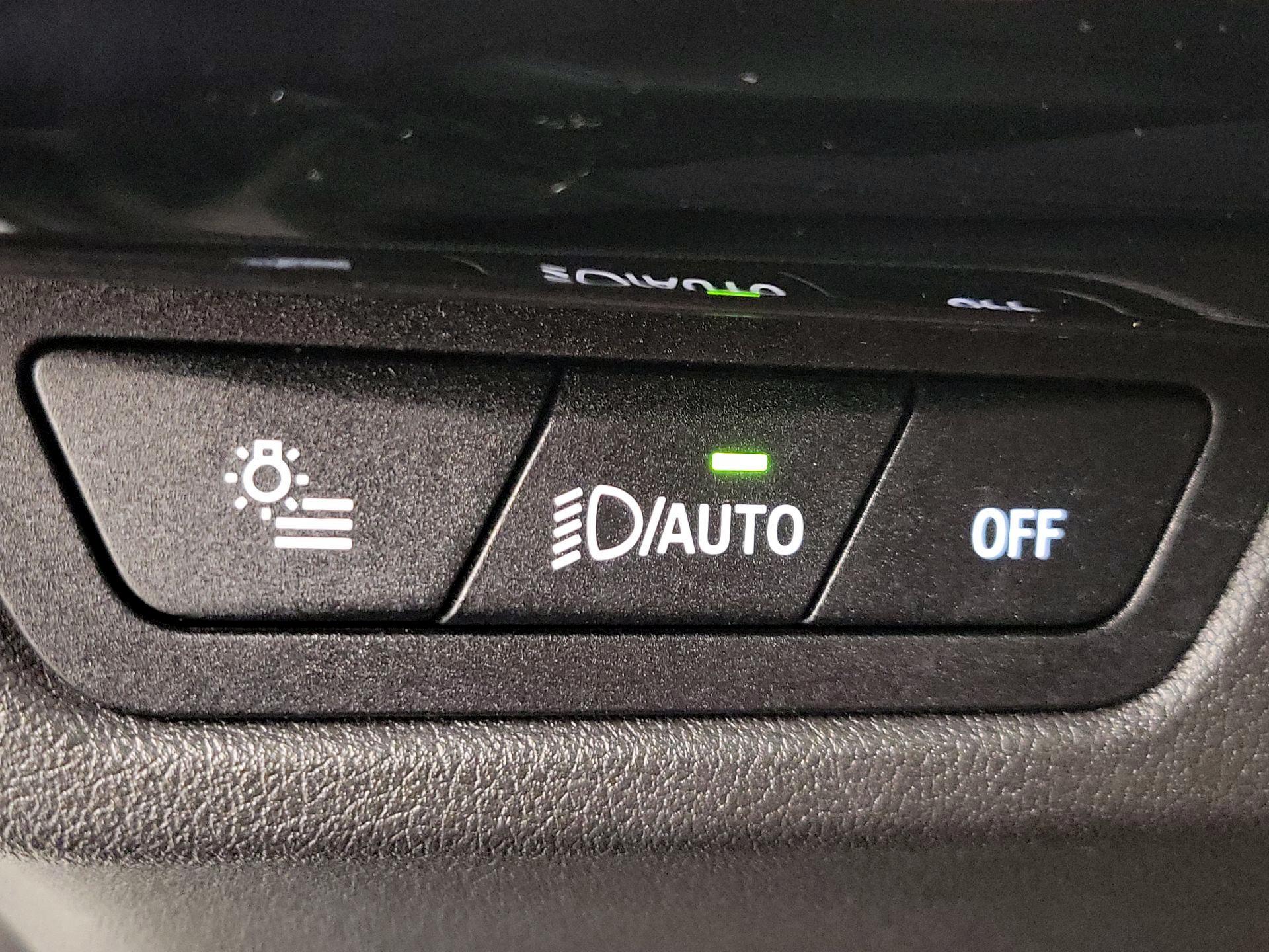 Thumbnail: 2025 BMW X2 - 13