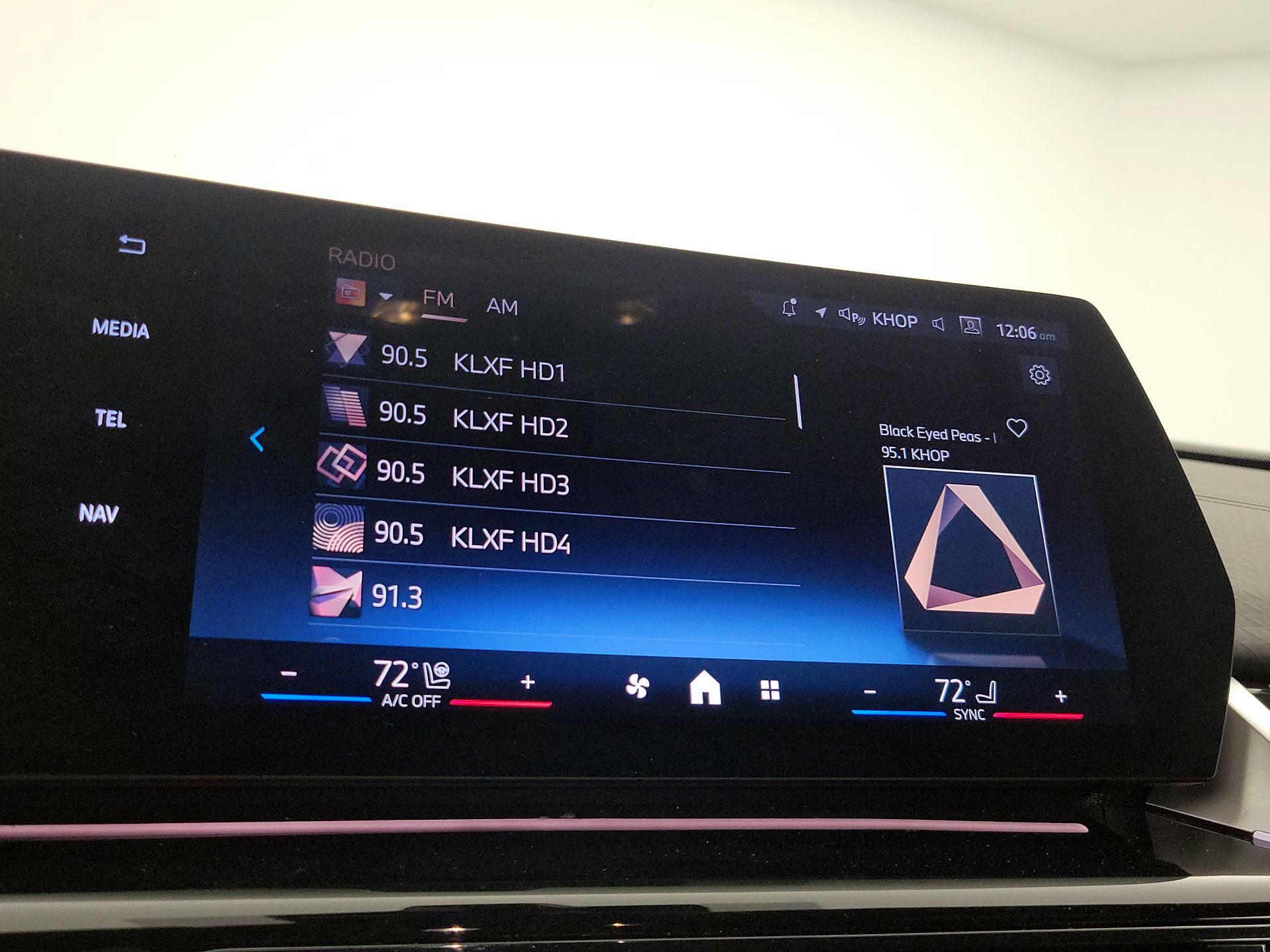 Thumbnail: 2025 BMW X2 - 15