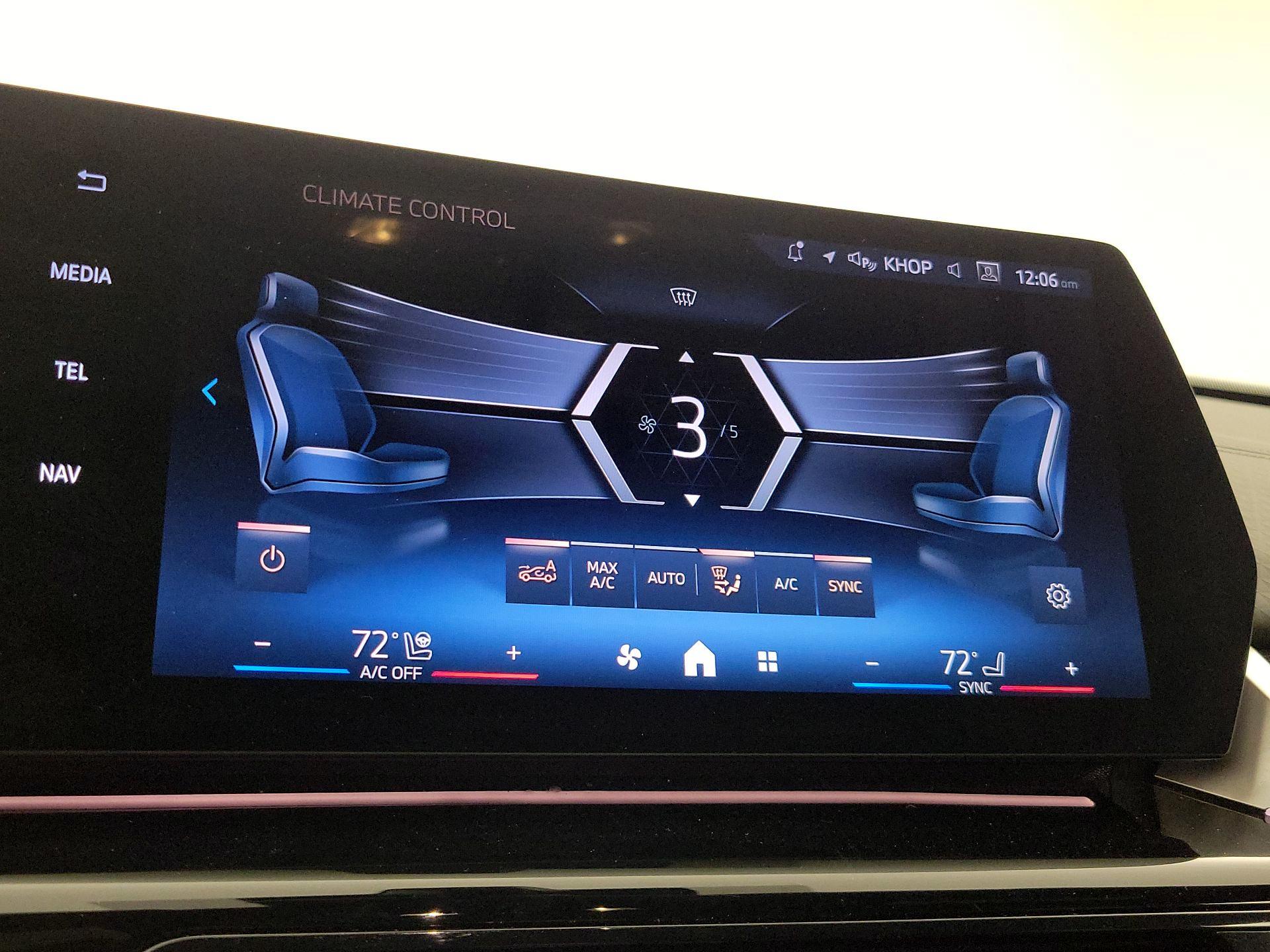 Thumbnail: 2025 BMW X2 - 16