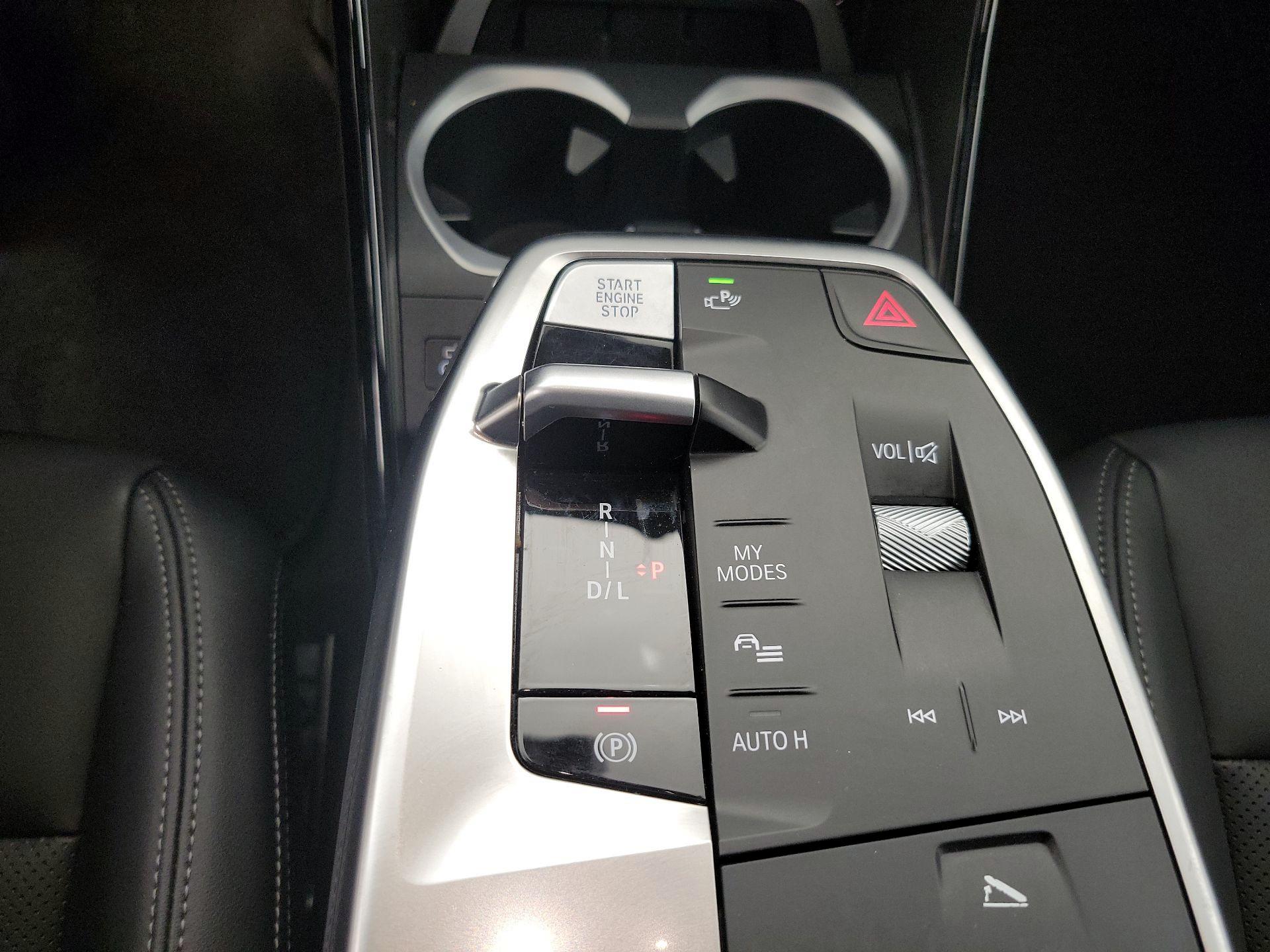 Thumbnail: 2025 BMW X2 - 17