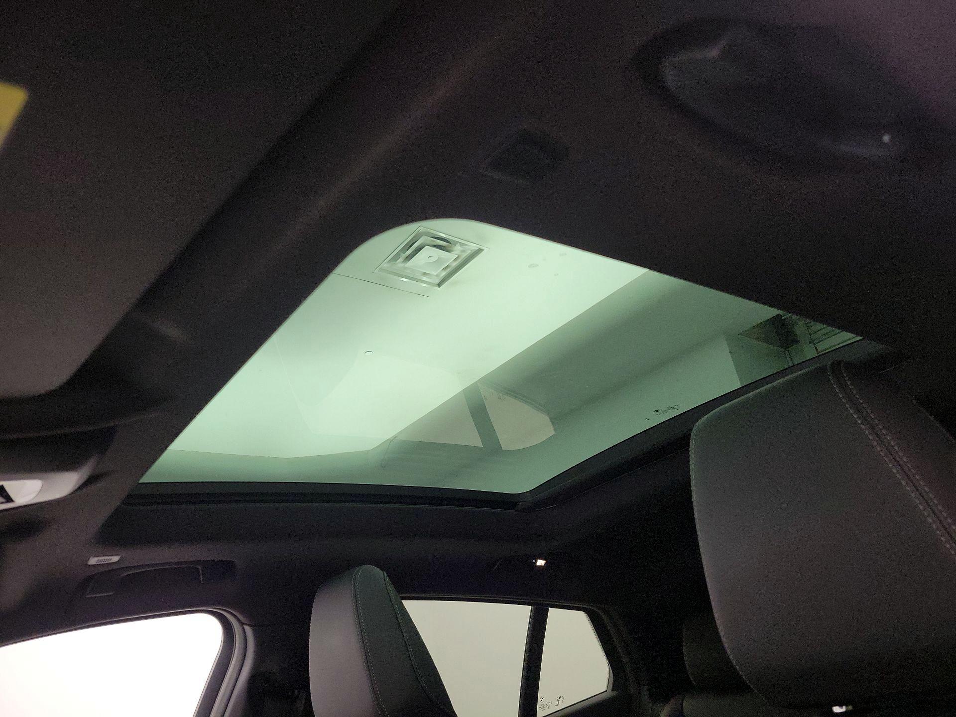 Thumbnail: 2025 BMW X2 - 19