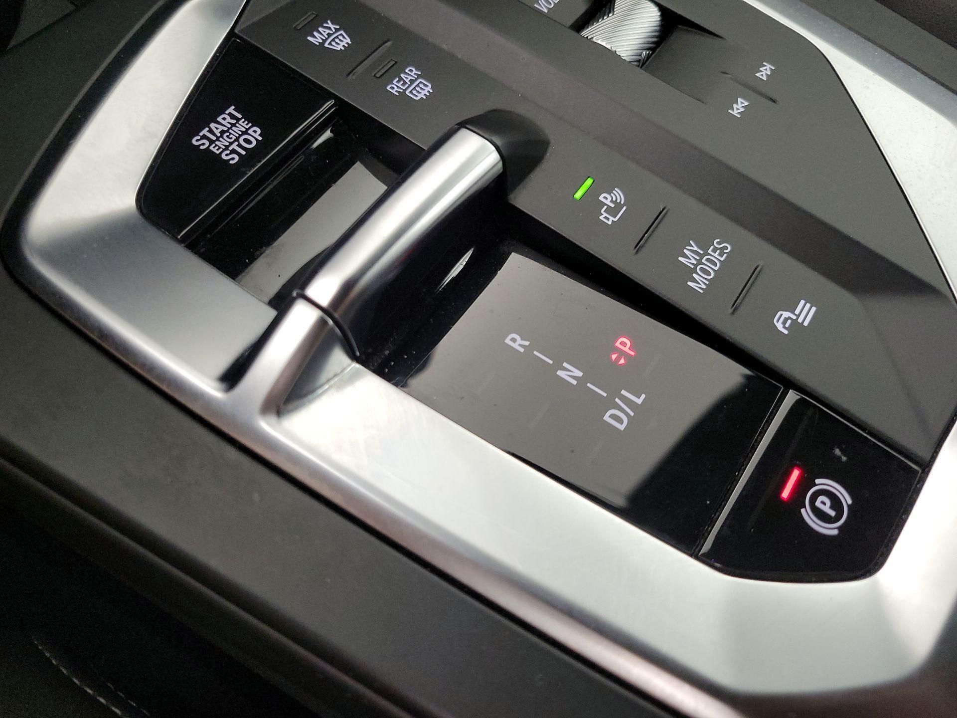 Thumbnail: 2025 BMW 2 Series - 16