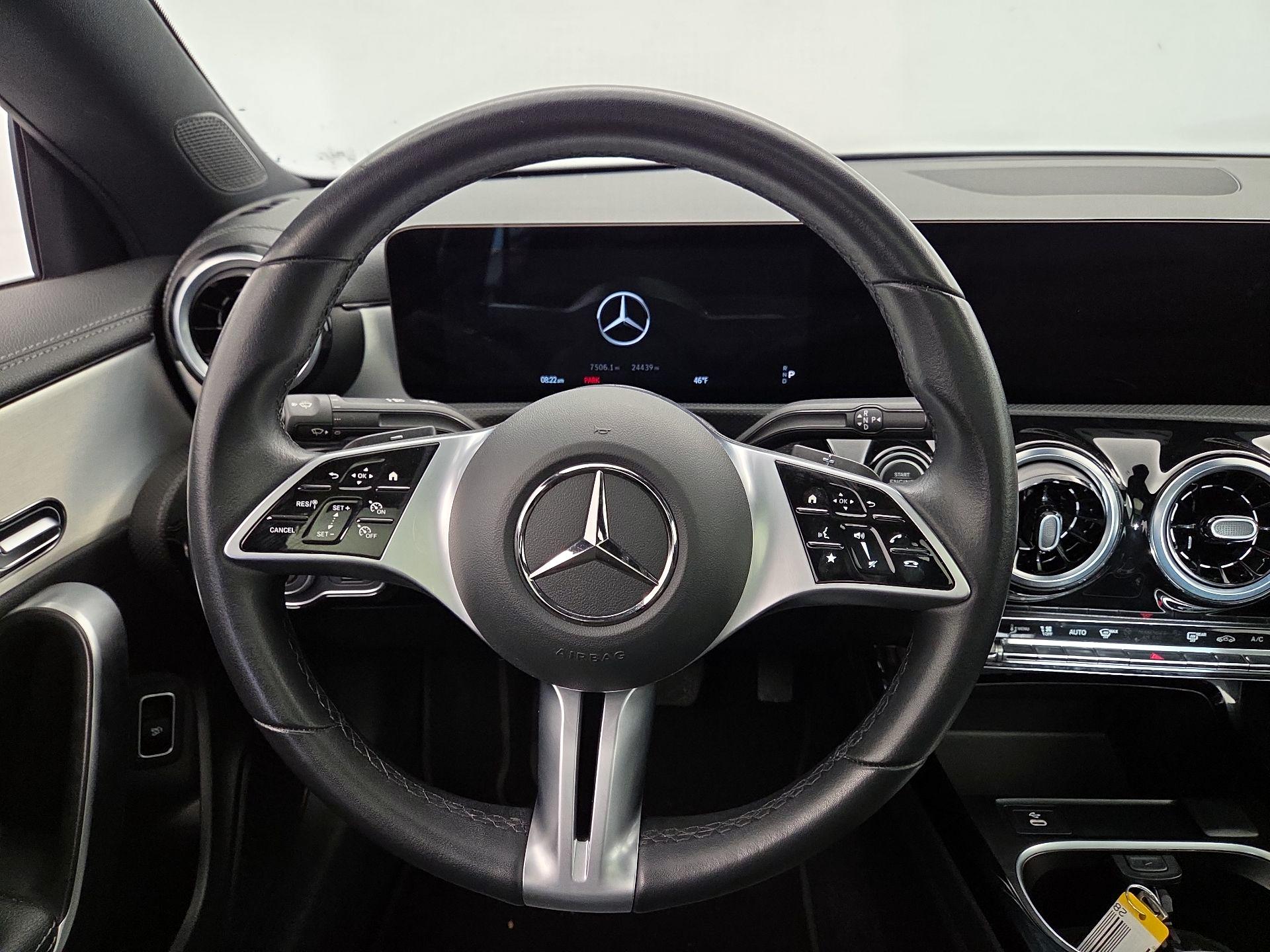 Thumbnail: 2025 Mercedes-Benz CLA - 10