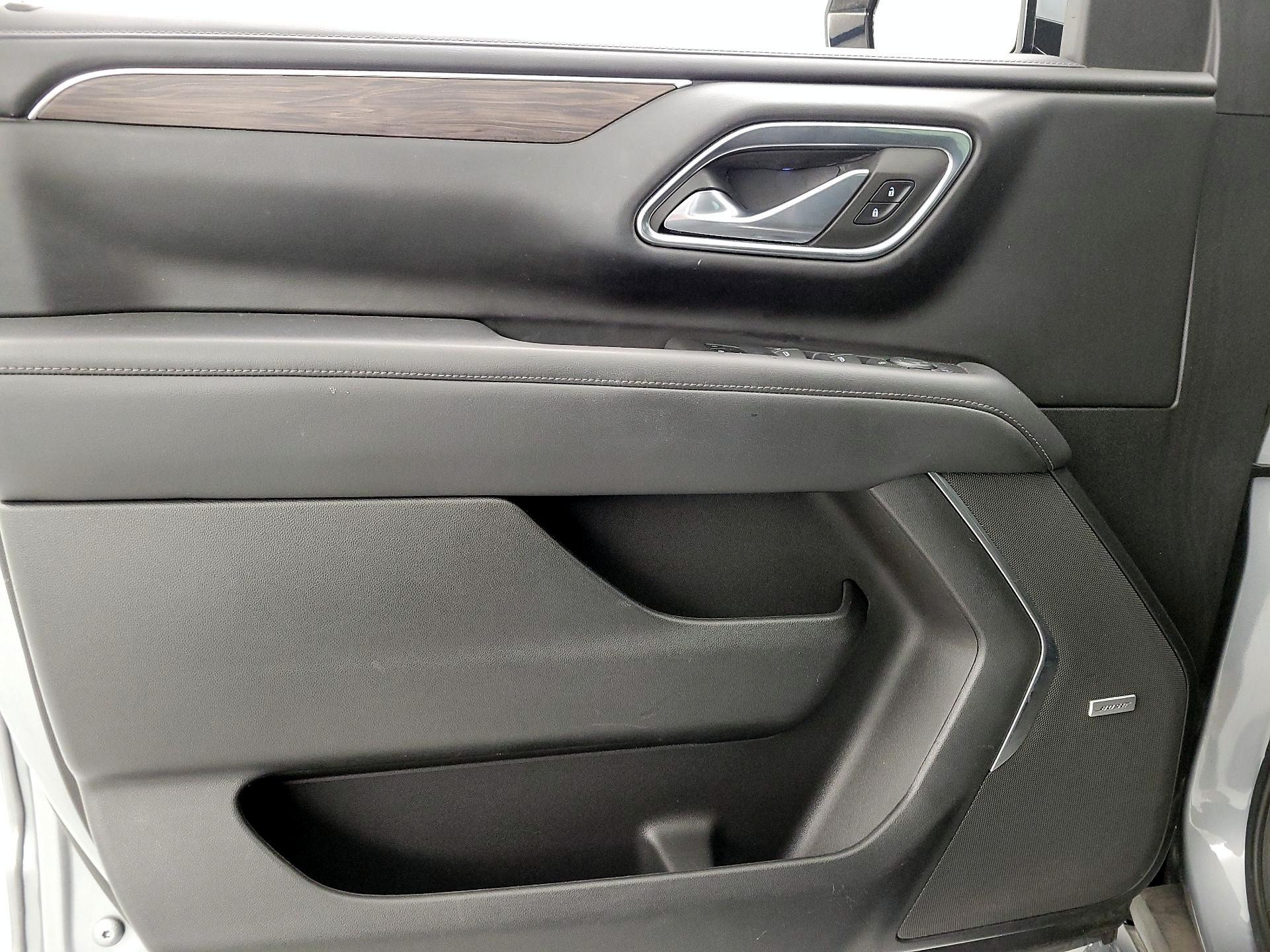 Thumbnail: 2023 Chevrolet Tahoe - 12