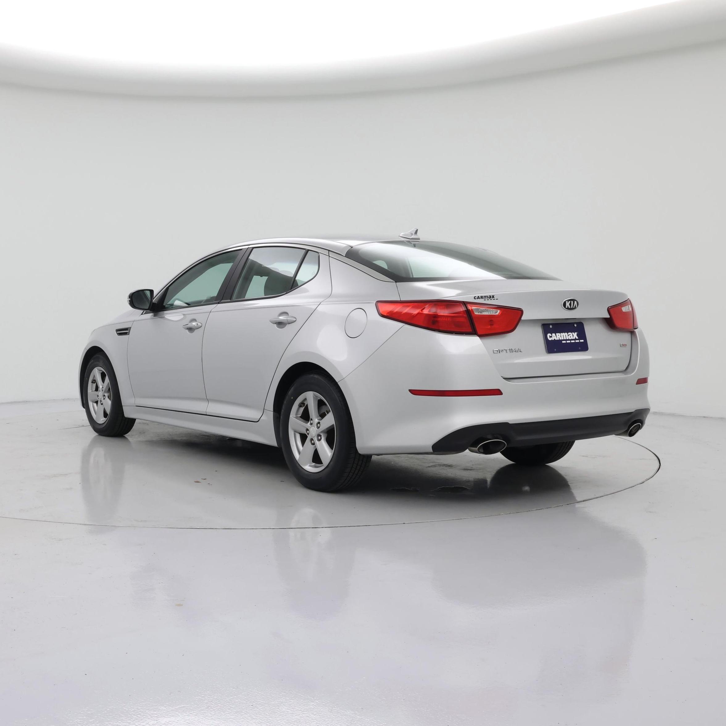 Thumbnail: 2015 Kia Optima - 2