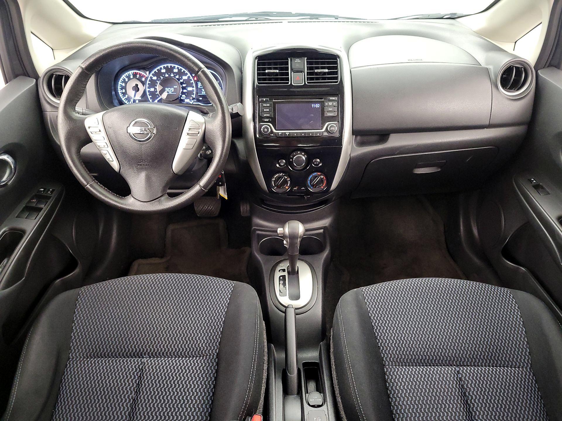 Thumbnail: 2016 Nissan Versa Note - 9