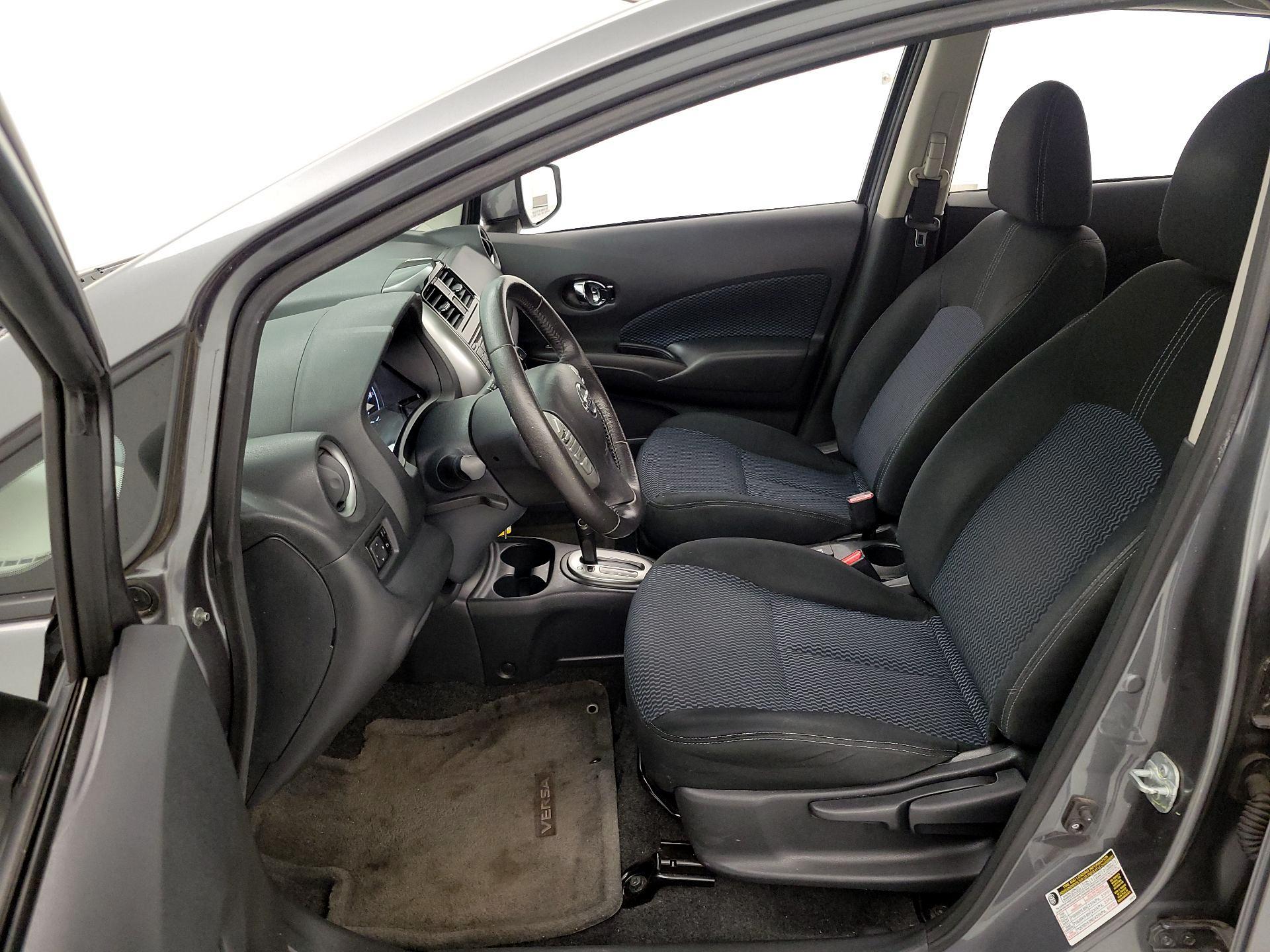 Thumbnail: 2016 Nissan Versa Note - 11