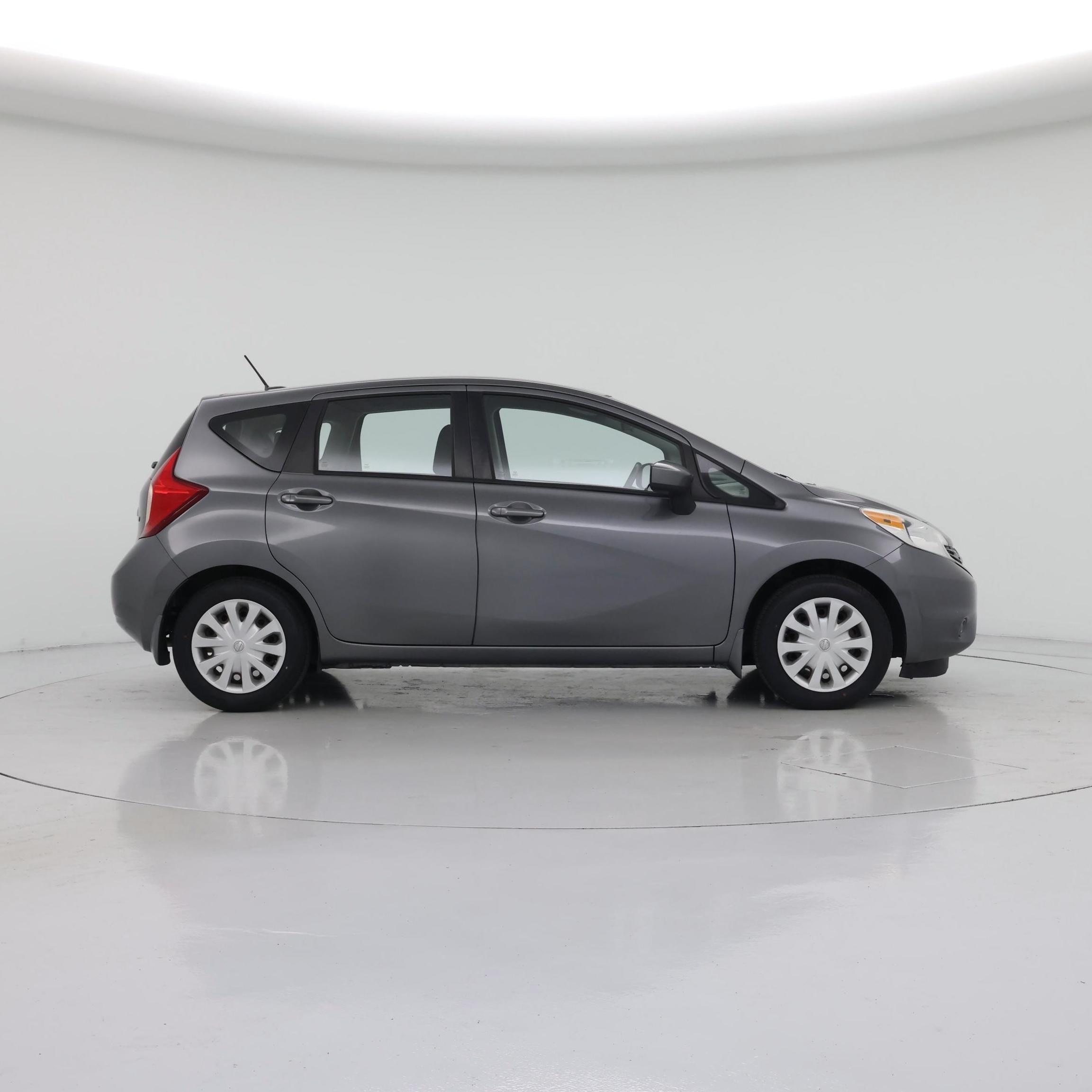 Thumbnail: 2016 Nissan Versa Note - 7