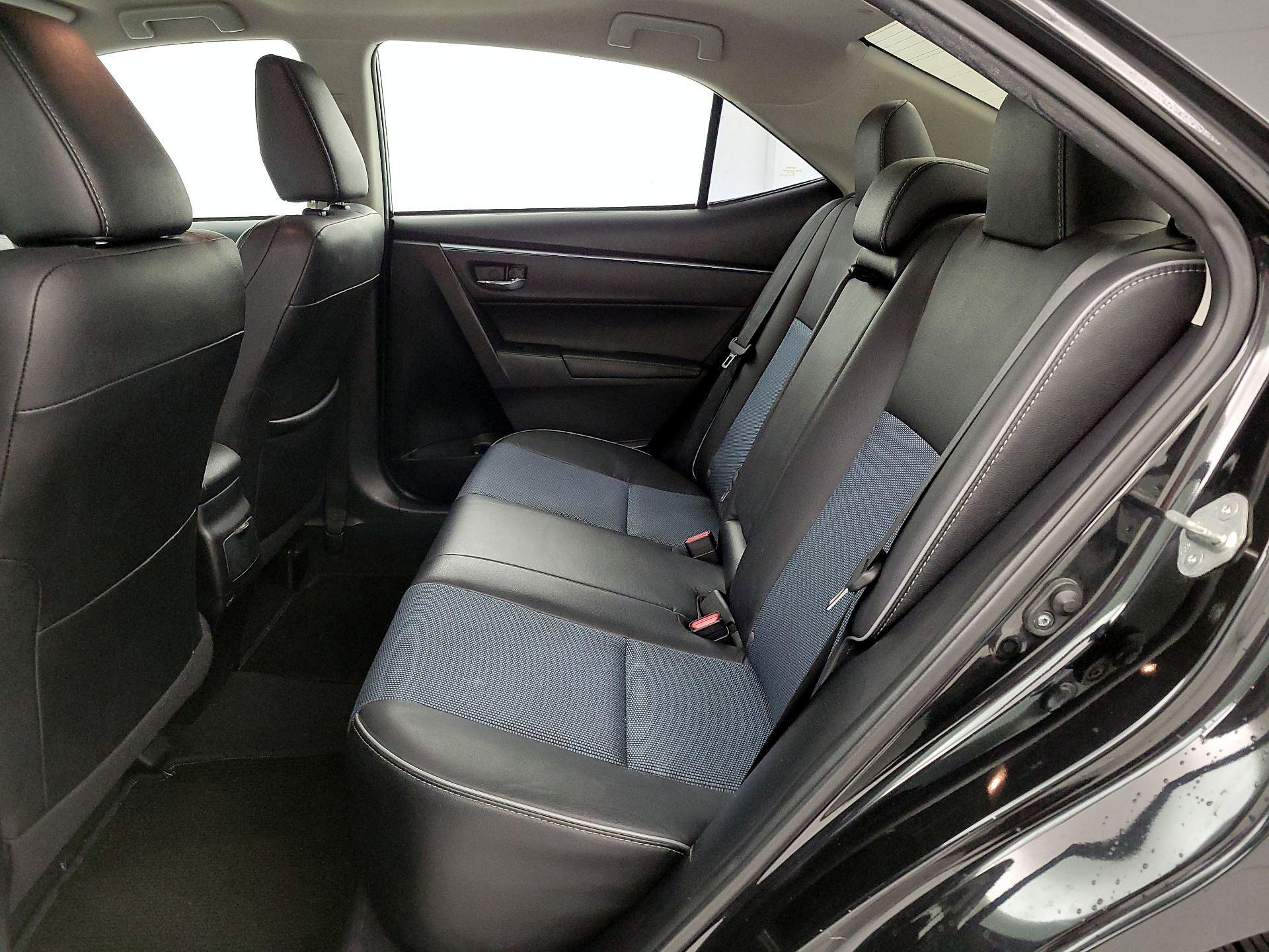 Thumbnail: 2015 Toyota Corolla - 19