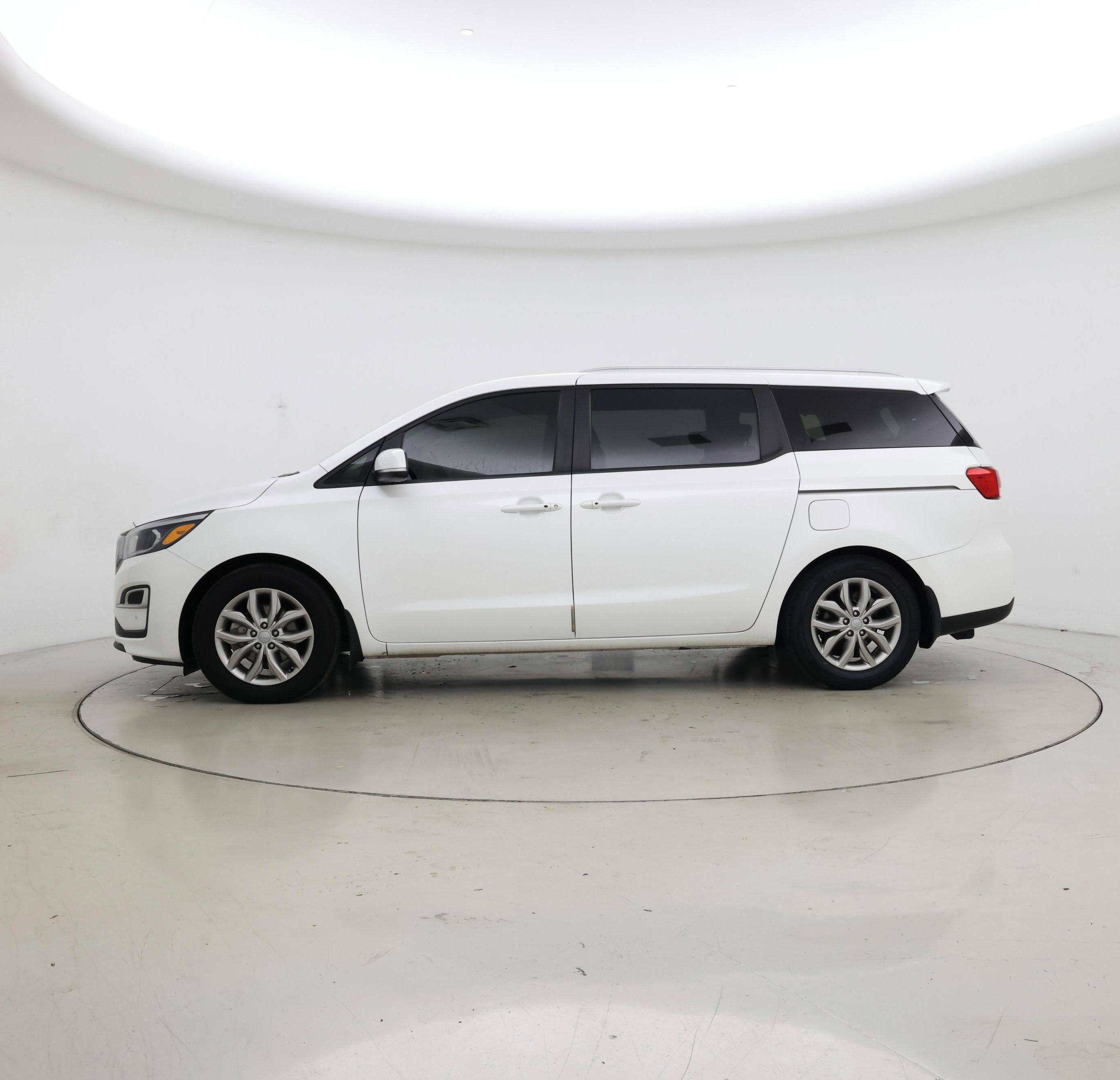 Thumbnail: 2021 Kia Sedona - 3