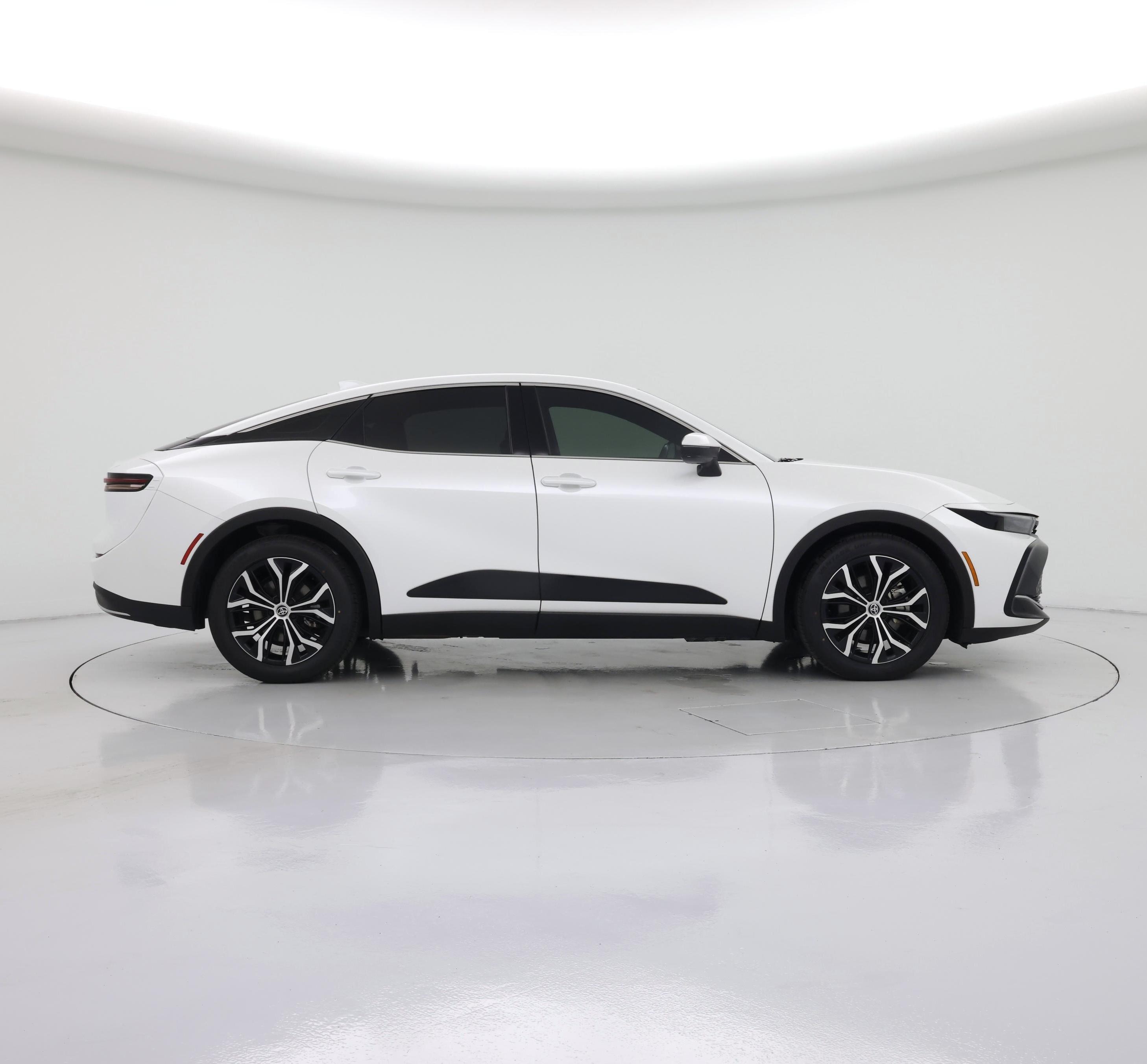 Thumbnail: 2023 Toyota Crown - 7