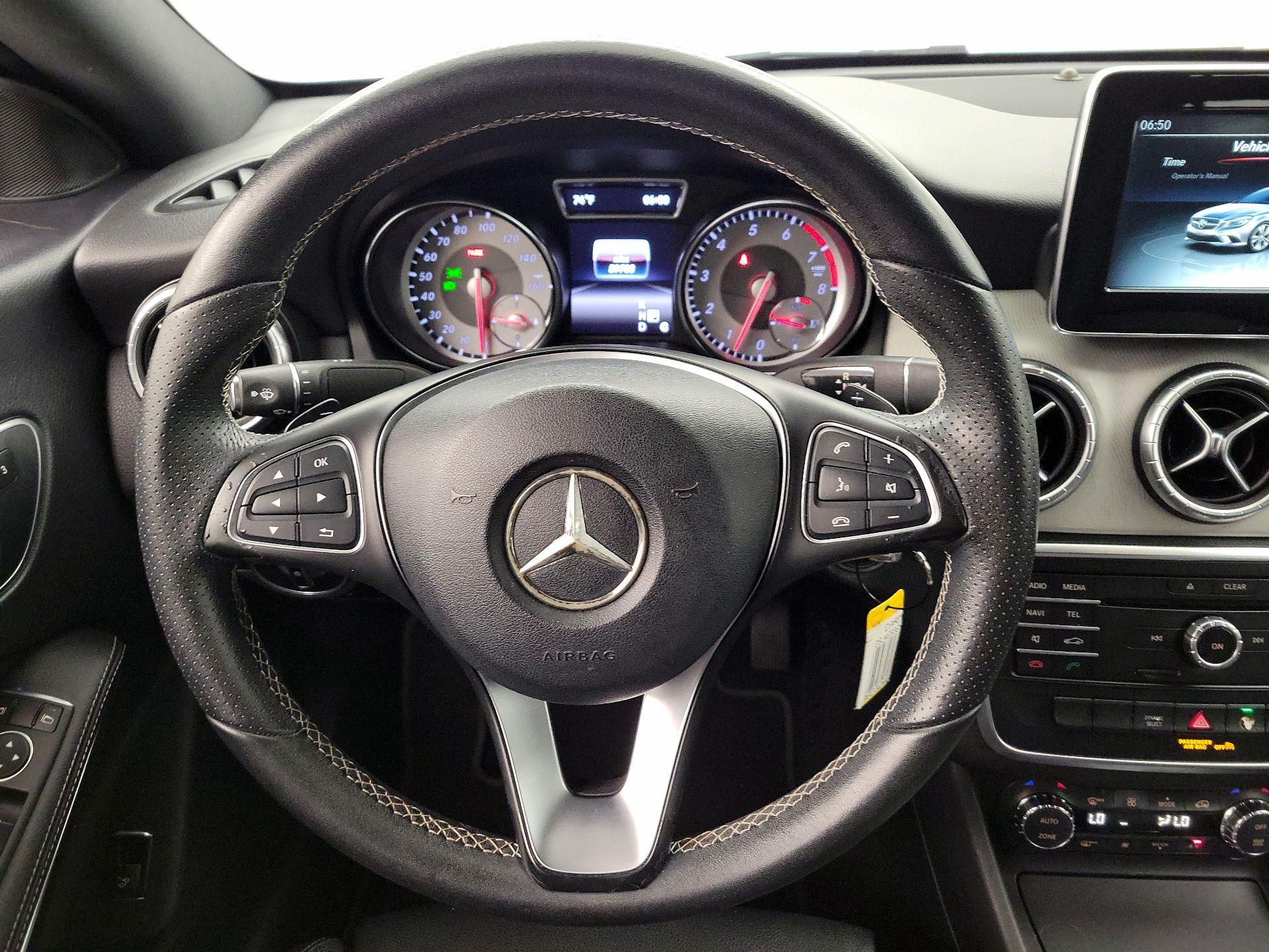 Thumbnail: 2016 Mercedes-Benz CLA - 10