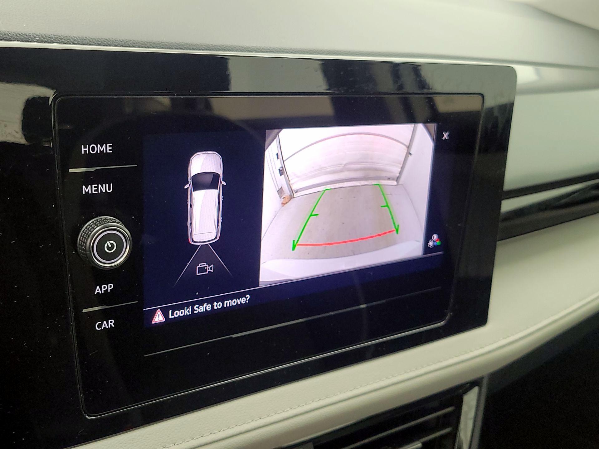 Thumbnail: 2025 Volkswagen Taos - 14