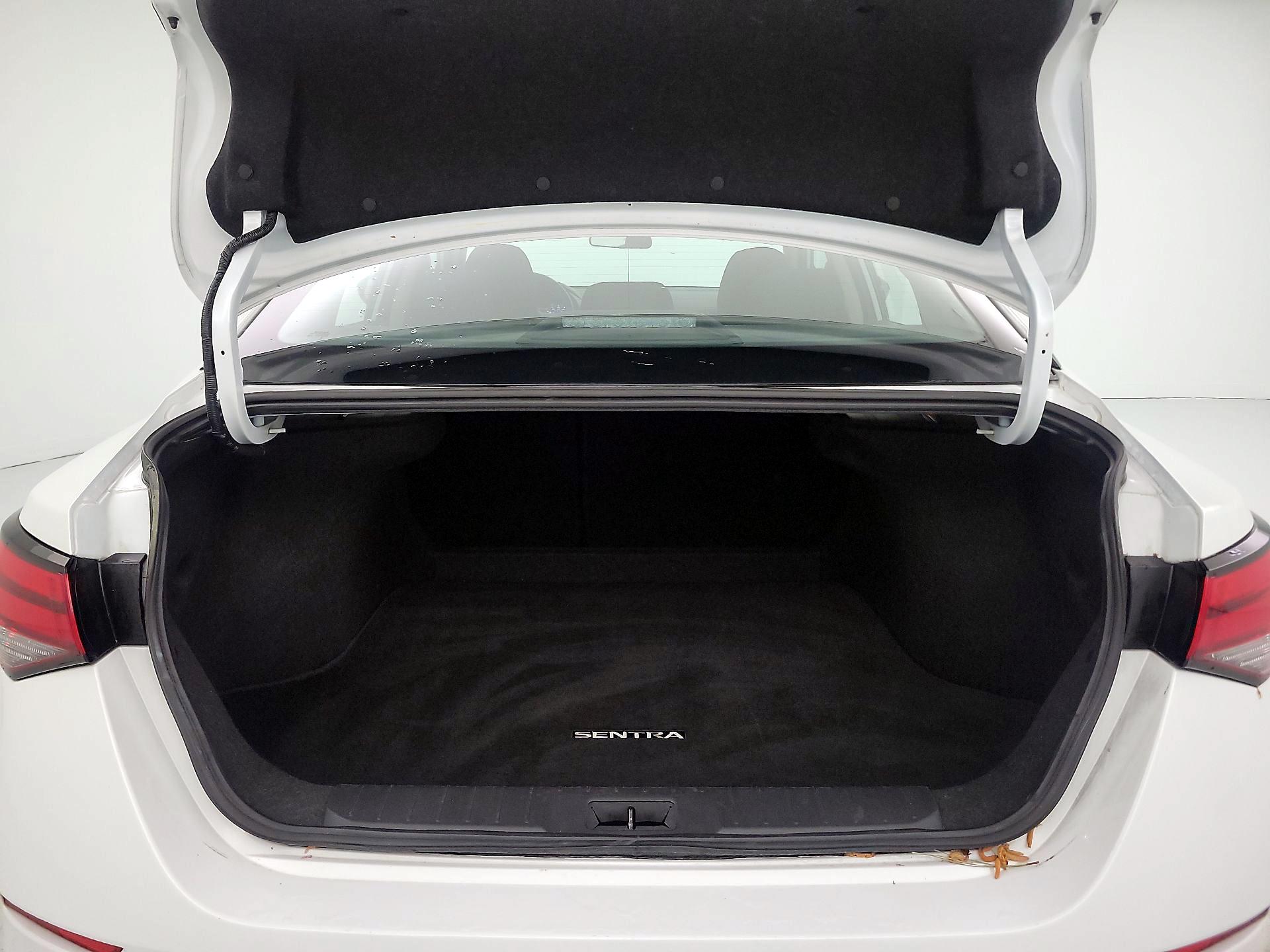 Thumbnail: 2024 Nissan Sentra - 20