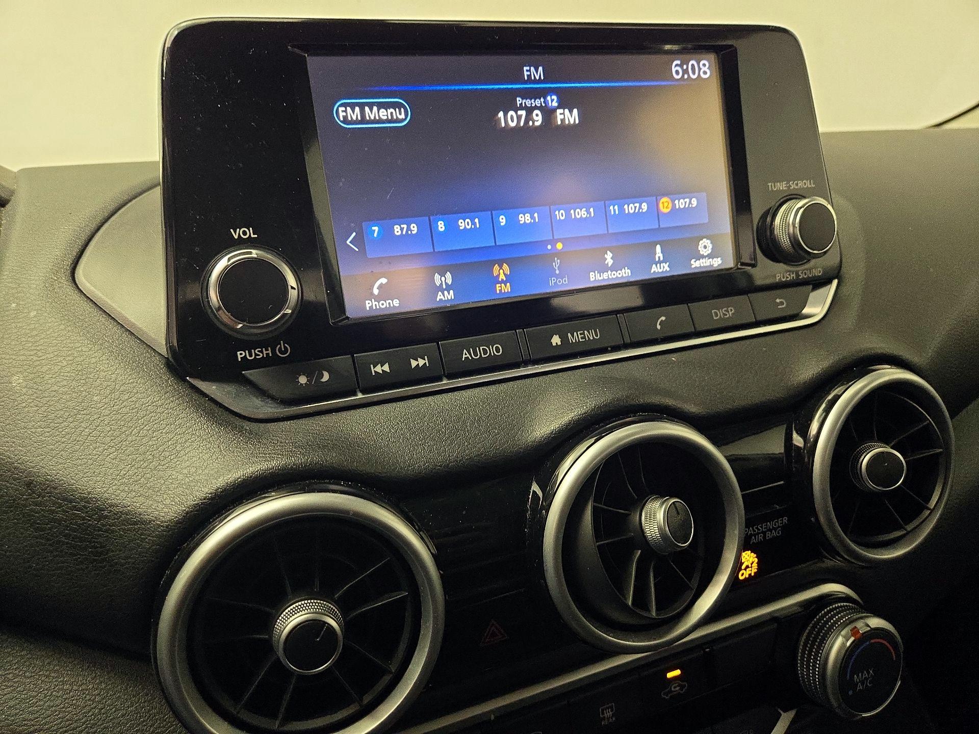 Thumbnail: 2025 Nissan Sentra - 15