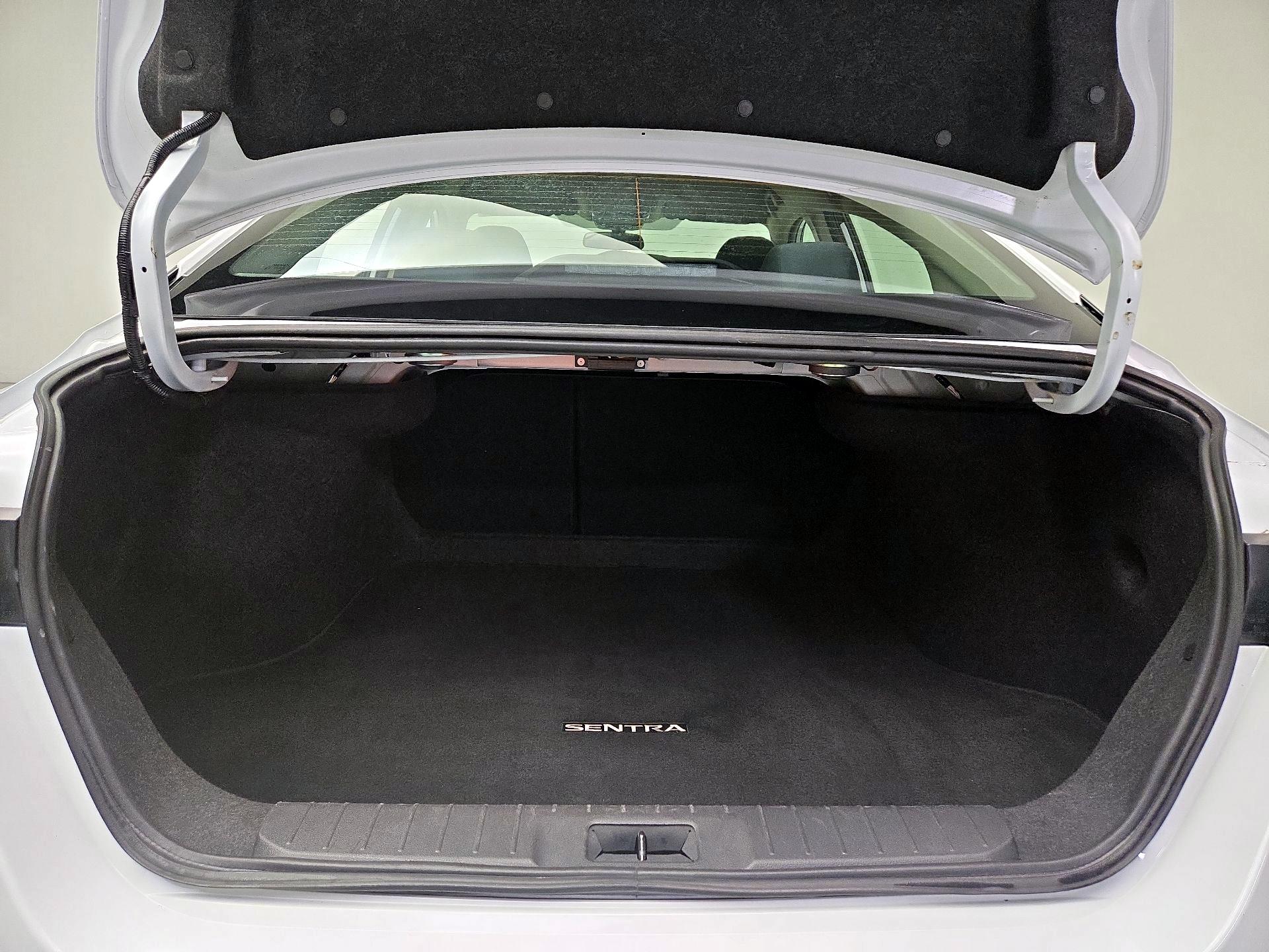 Thumbnail: 2025 Nissan Sentra - 20