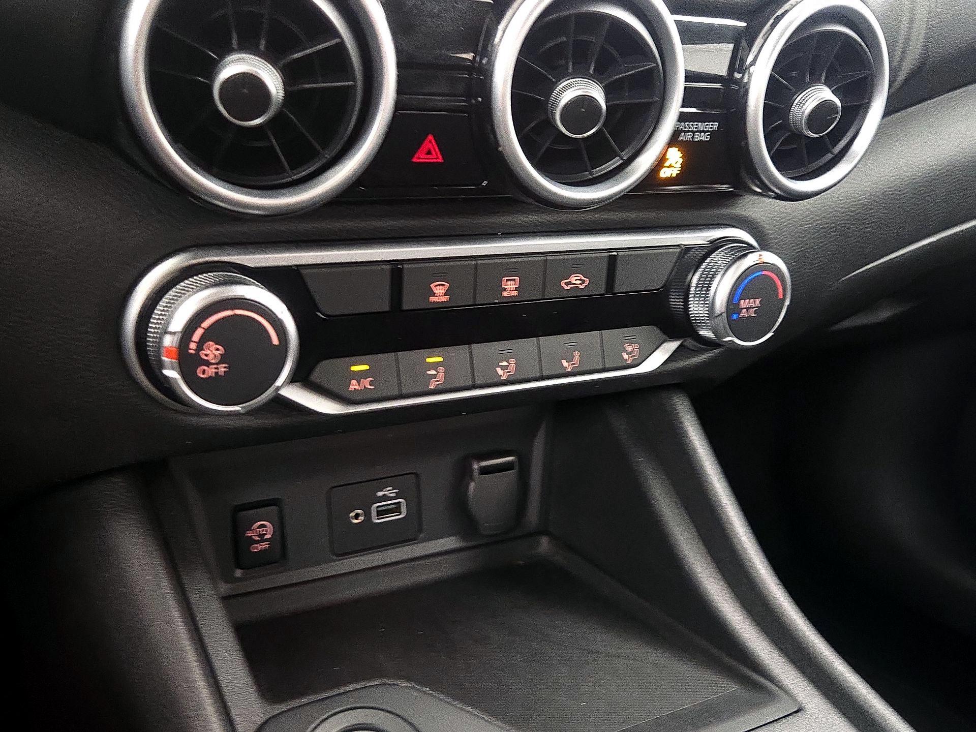 Thumbnail: 2025 Nissan Sentra - 16