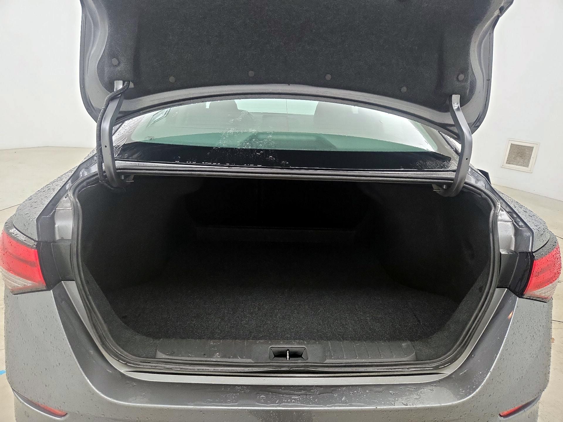 Thumbnail: 2025 Nissan Sentra - 20