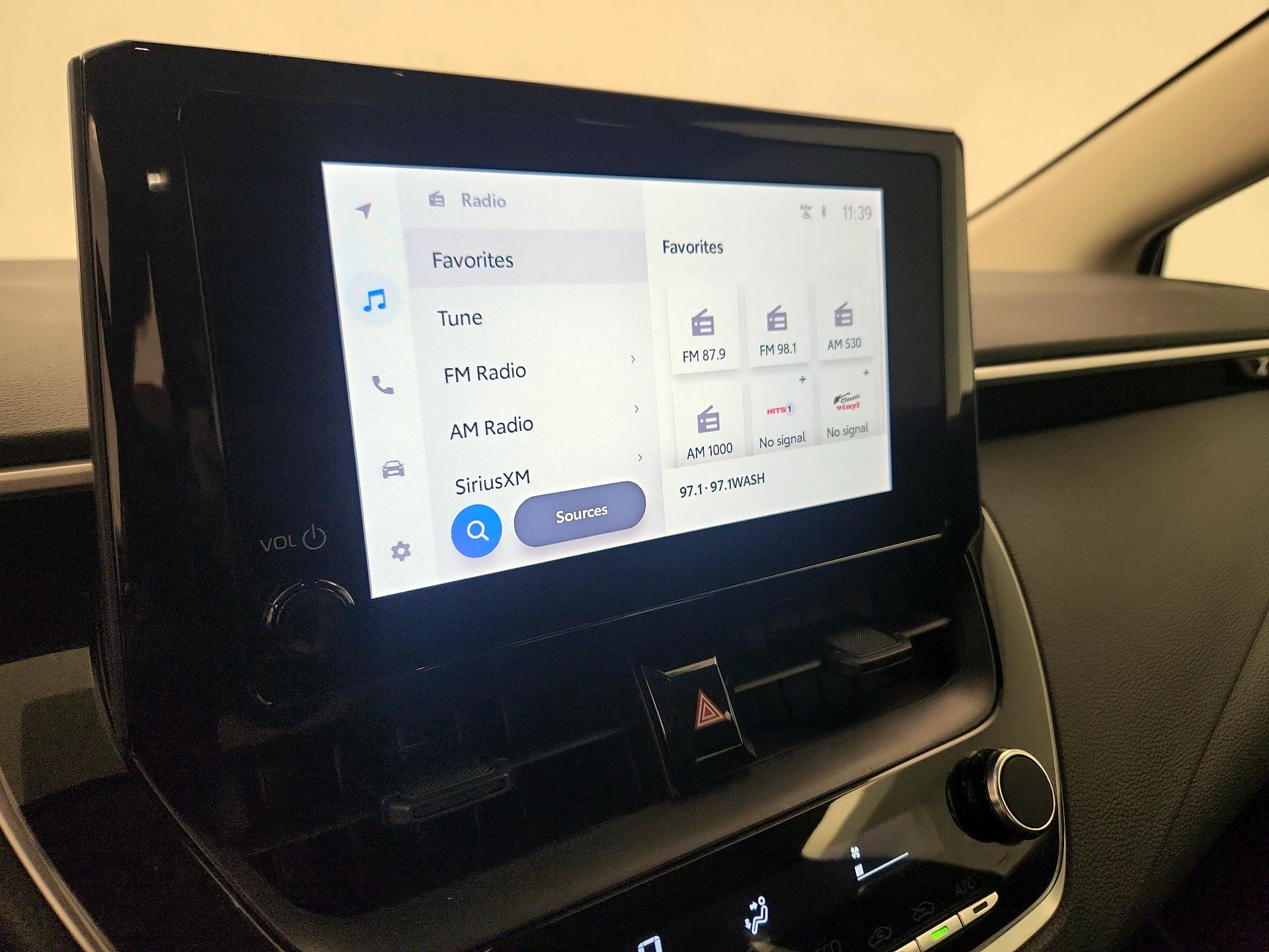 Thumbnail: 2025 Toyota Corolla - 15