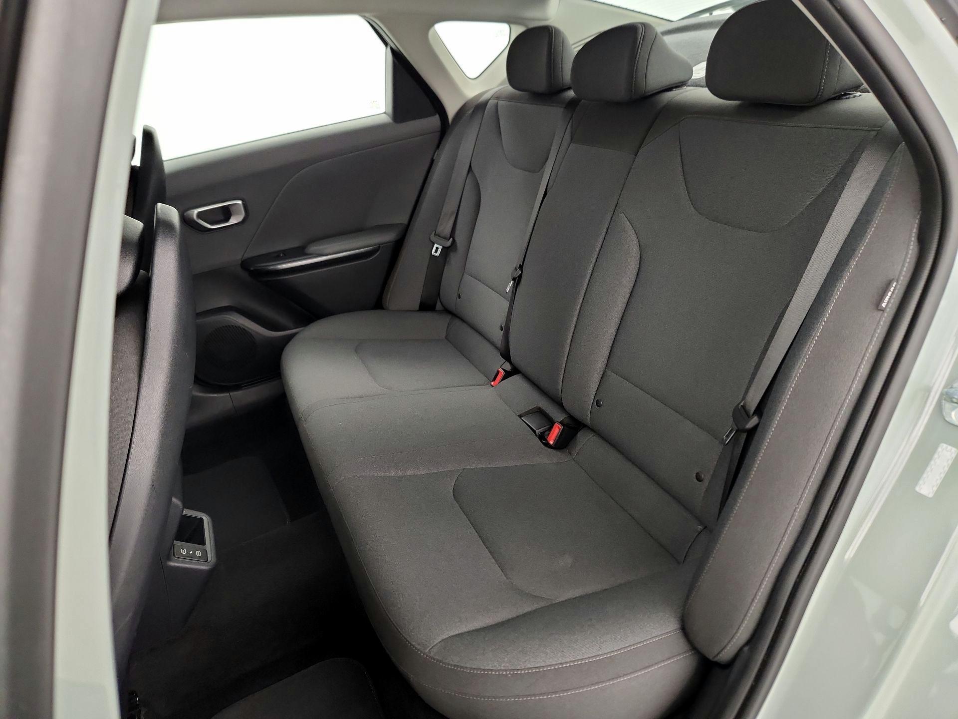 Thumbnail: 2025 Kia K4 - 20