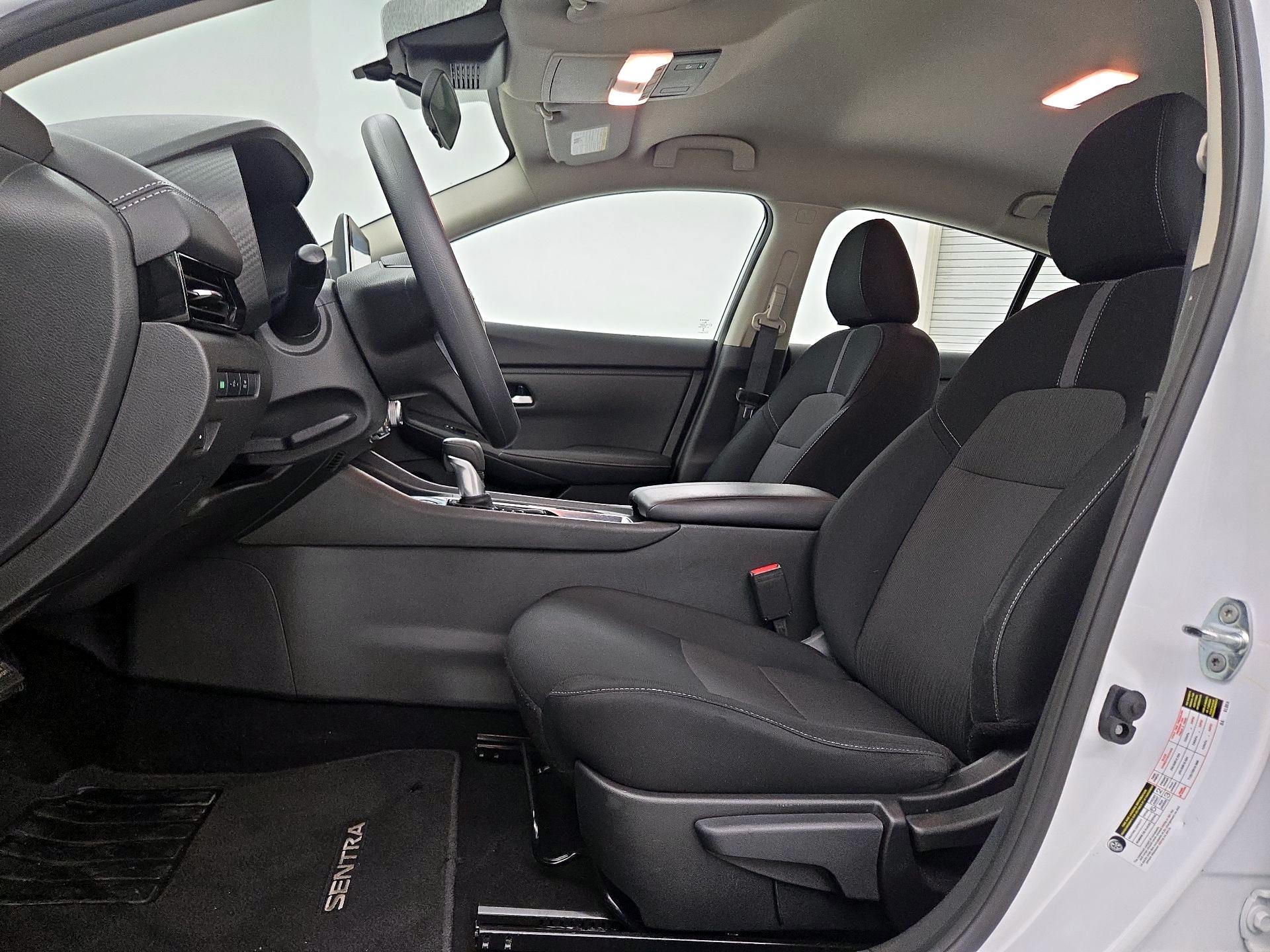 Thumbnail: 2025 Nissan Sentra - 11