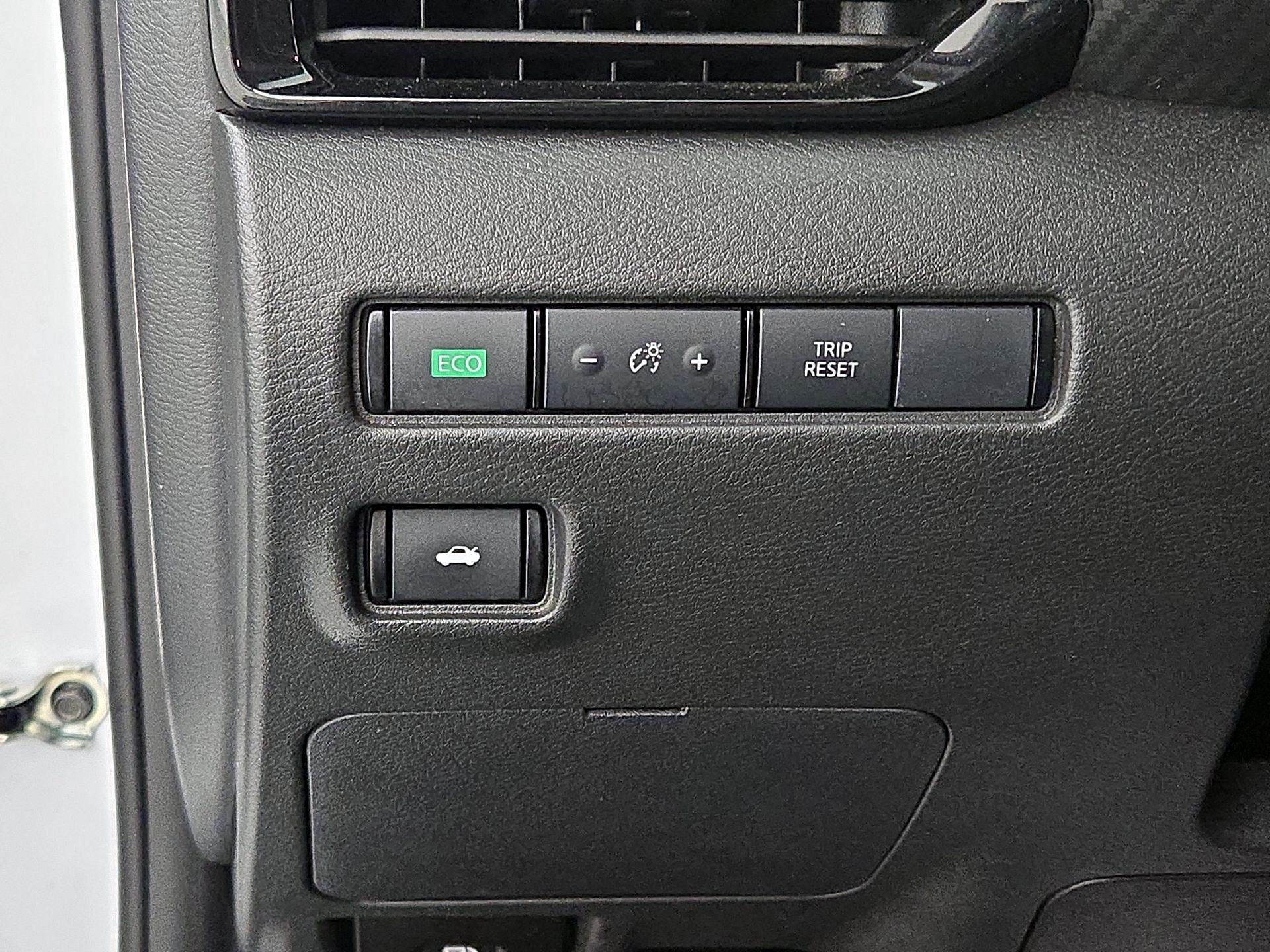 Thumbnail: 2025 Nissan Sentra - 13