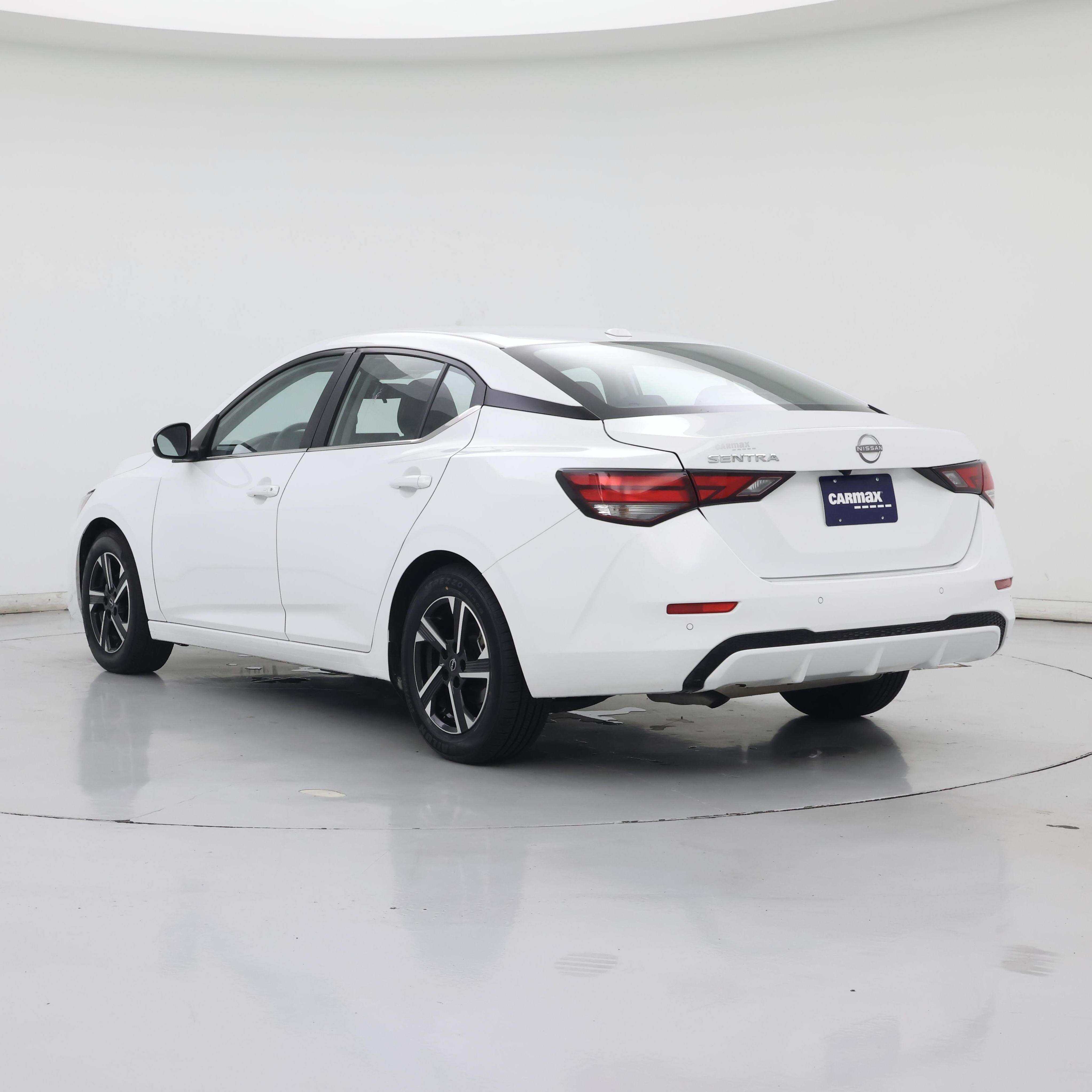 Thumbnail: 2025 Nissan Sentra - 2