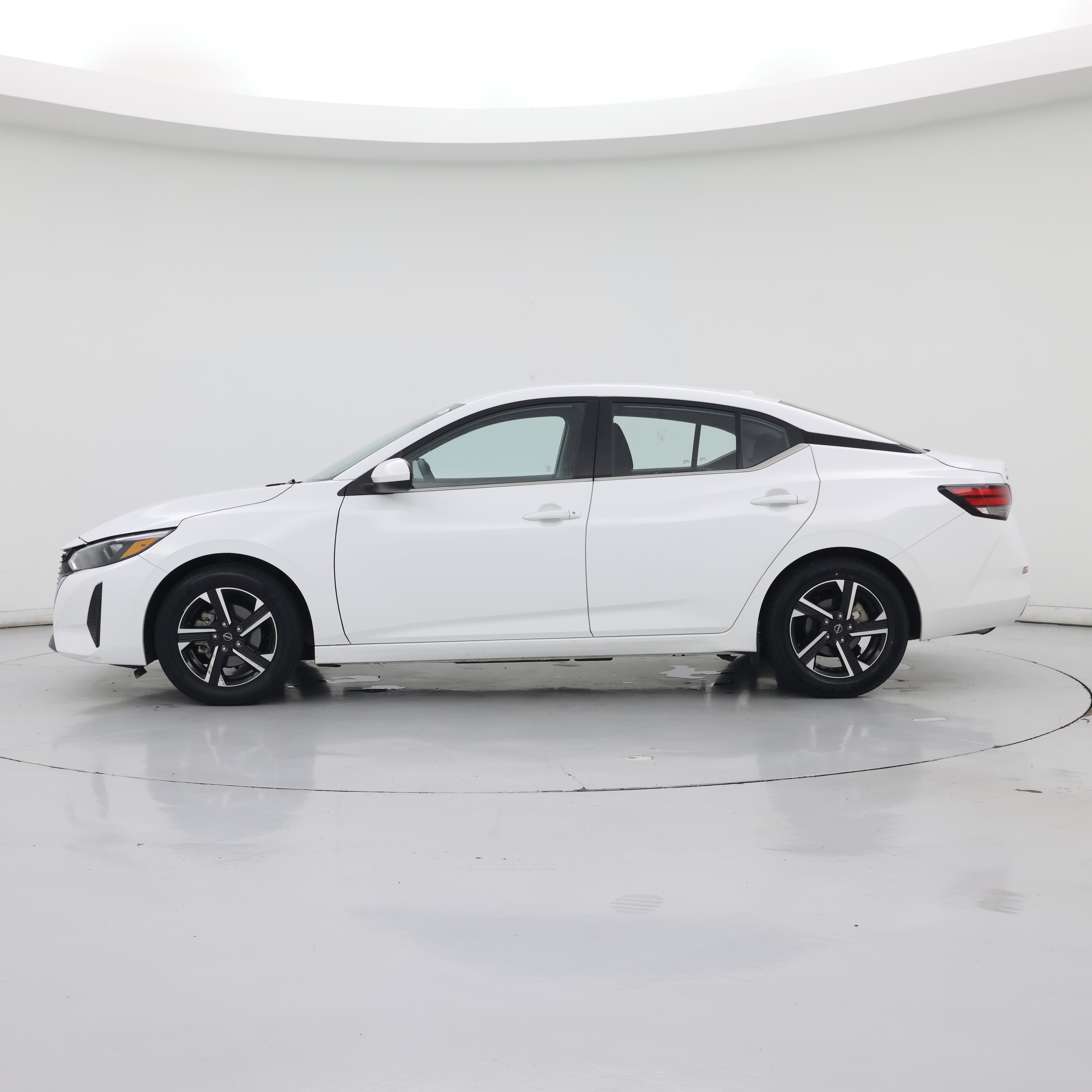 Thumbnail: 2025 Nissan Sentra - 3