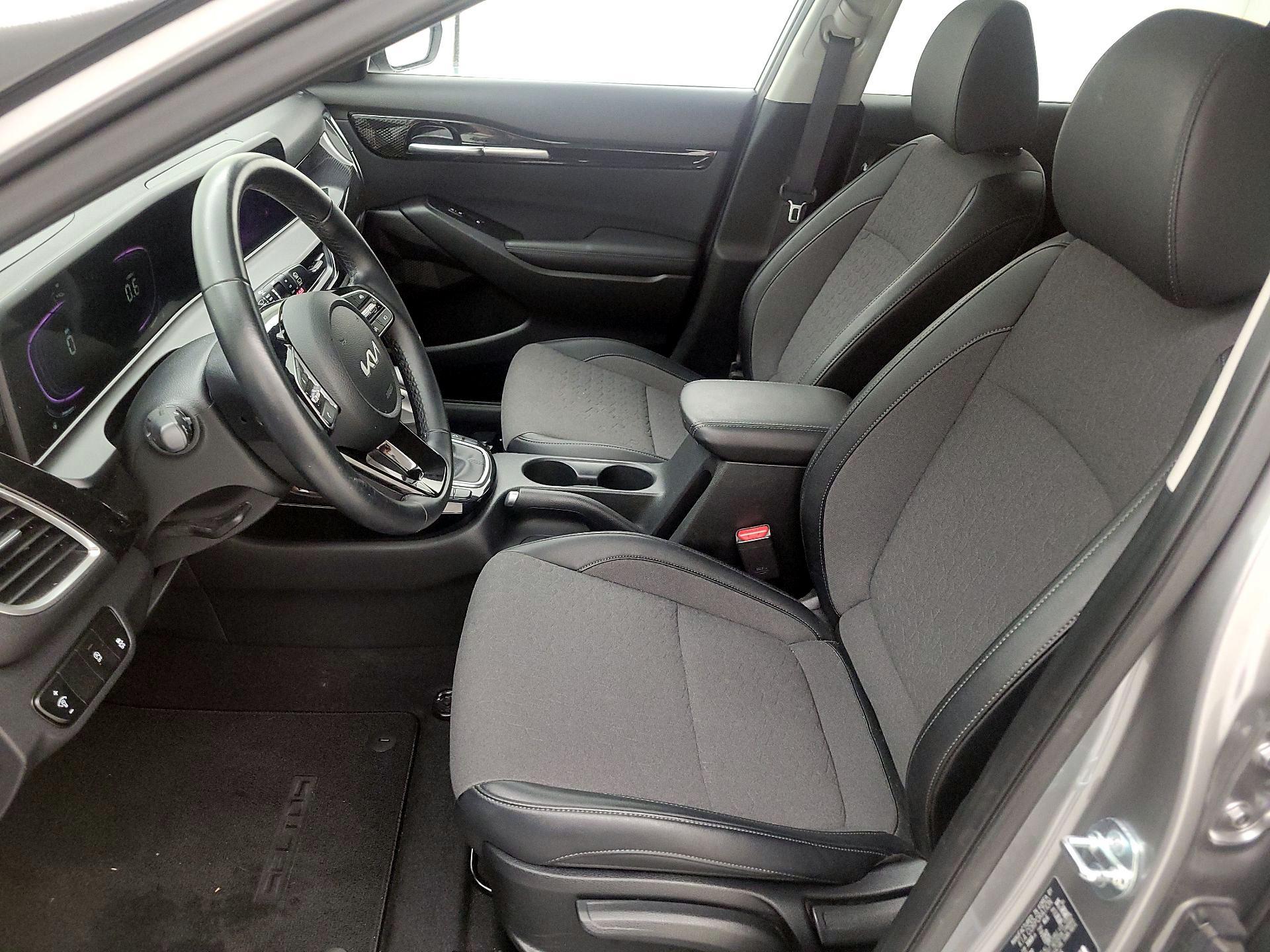 Thumbnail: 2025 Kia Seltos - 11