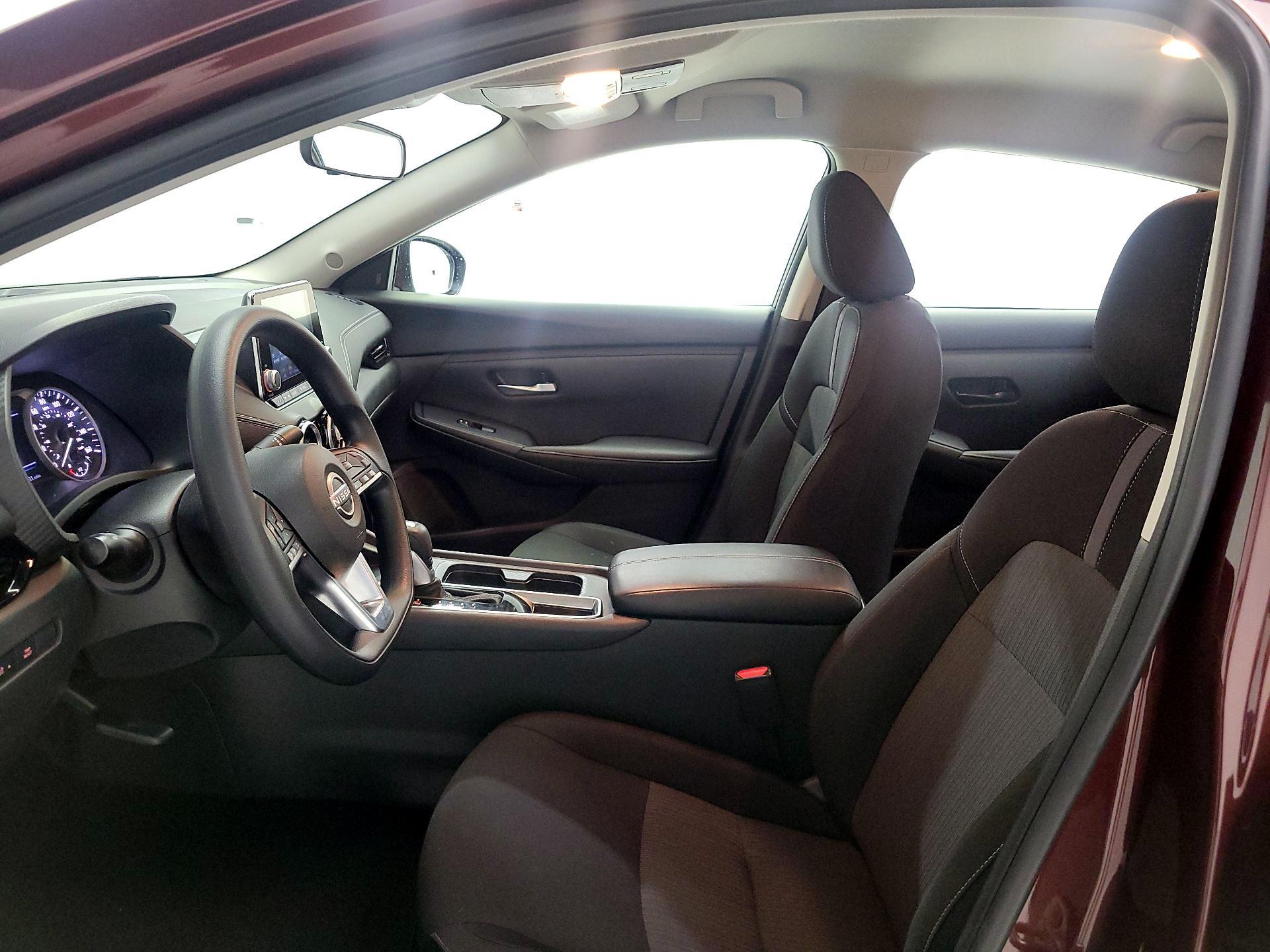 Thumbnail: 2025 Nissan Sentra - 11