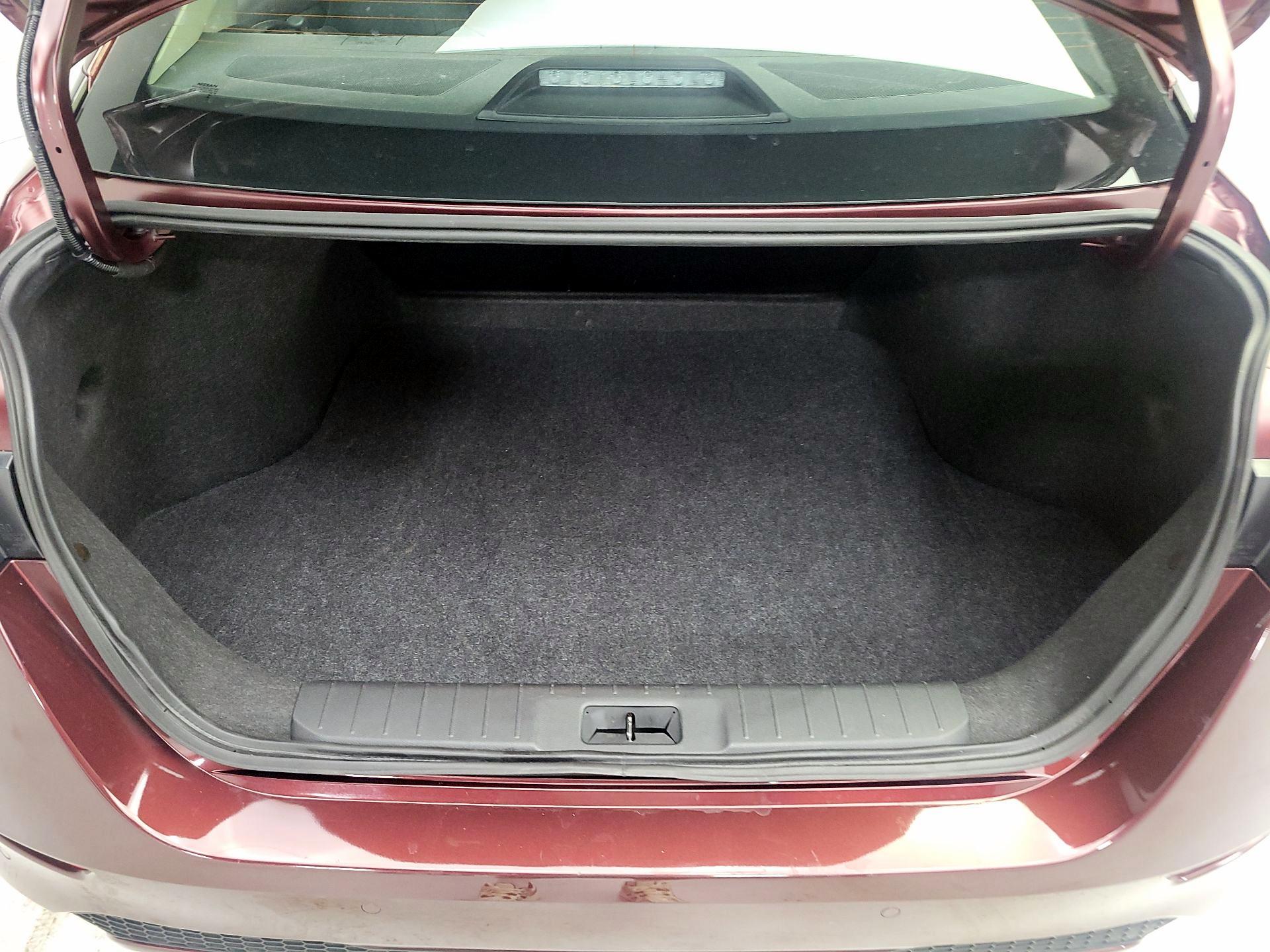 Thumbnail: 2025 Nissan Sentra - 20