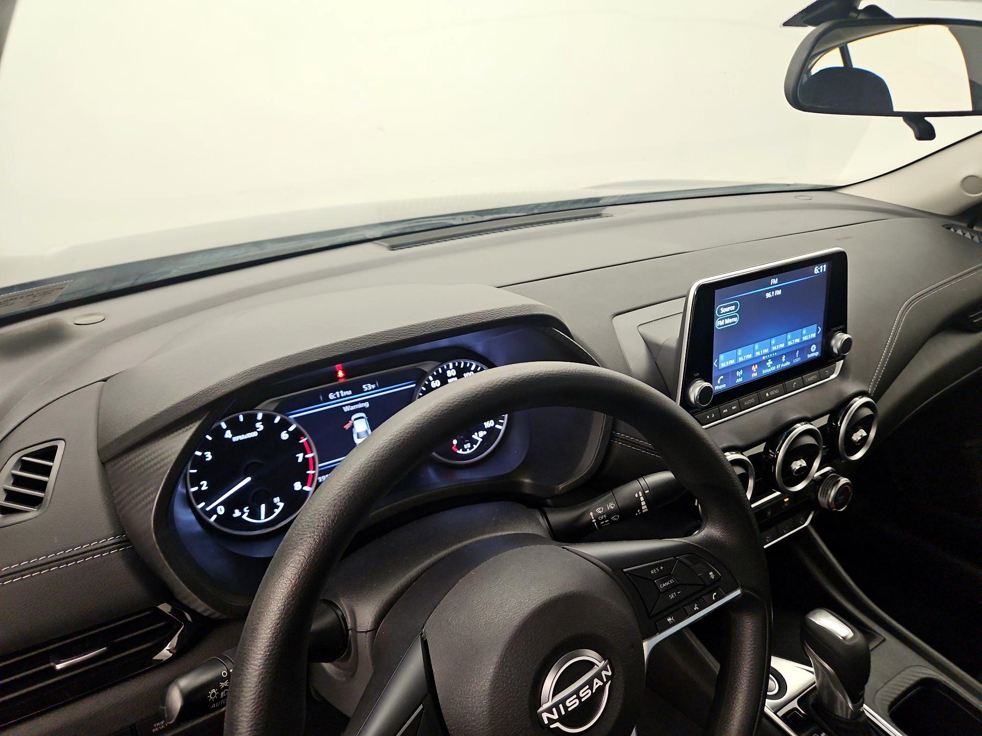 Thumbnail: 2025 Nissan Sentra - 9