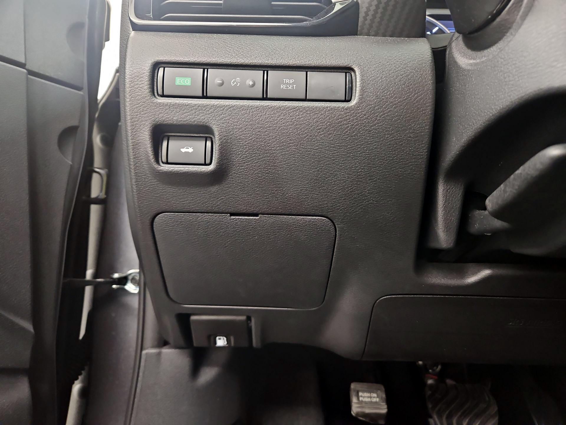 Thumbnail: 2025 Nissan Sentra - 13