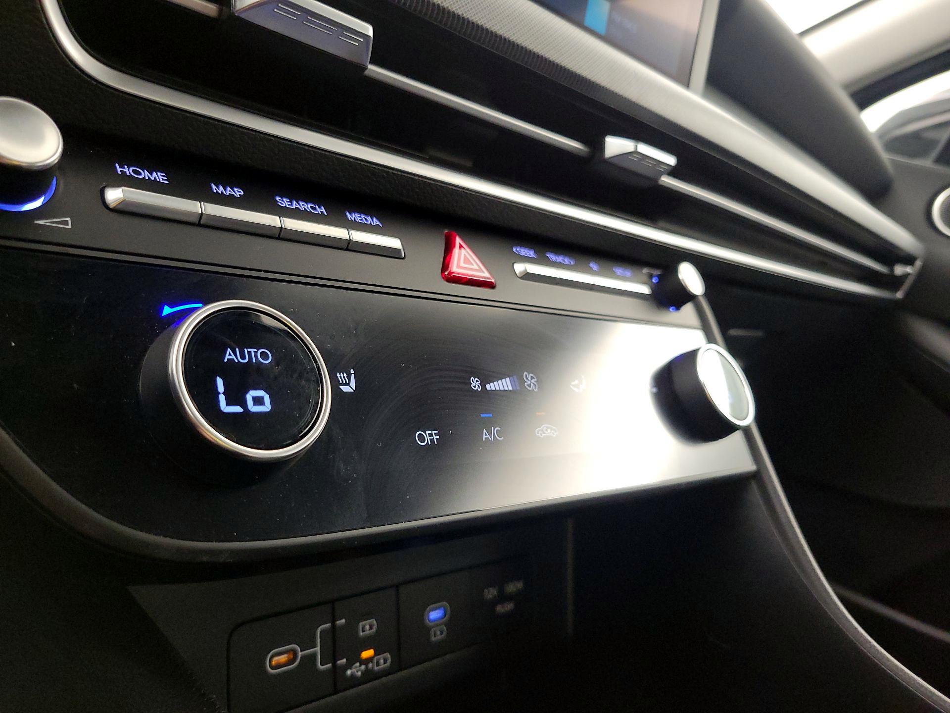 Thumbnail: 2025 Hyundai Sonata - 16