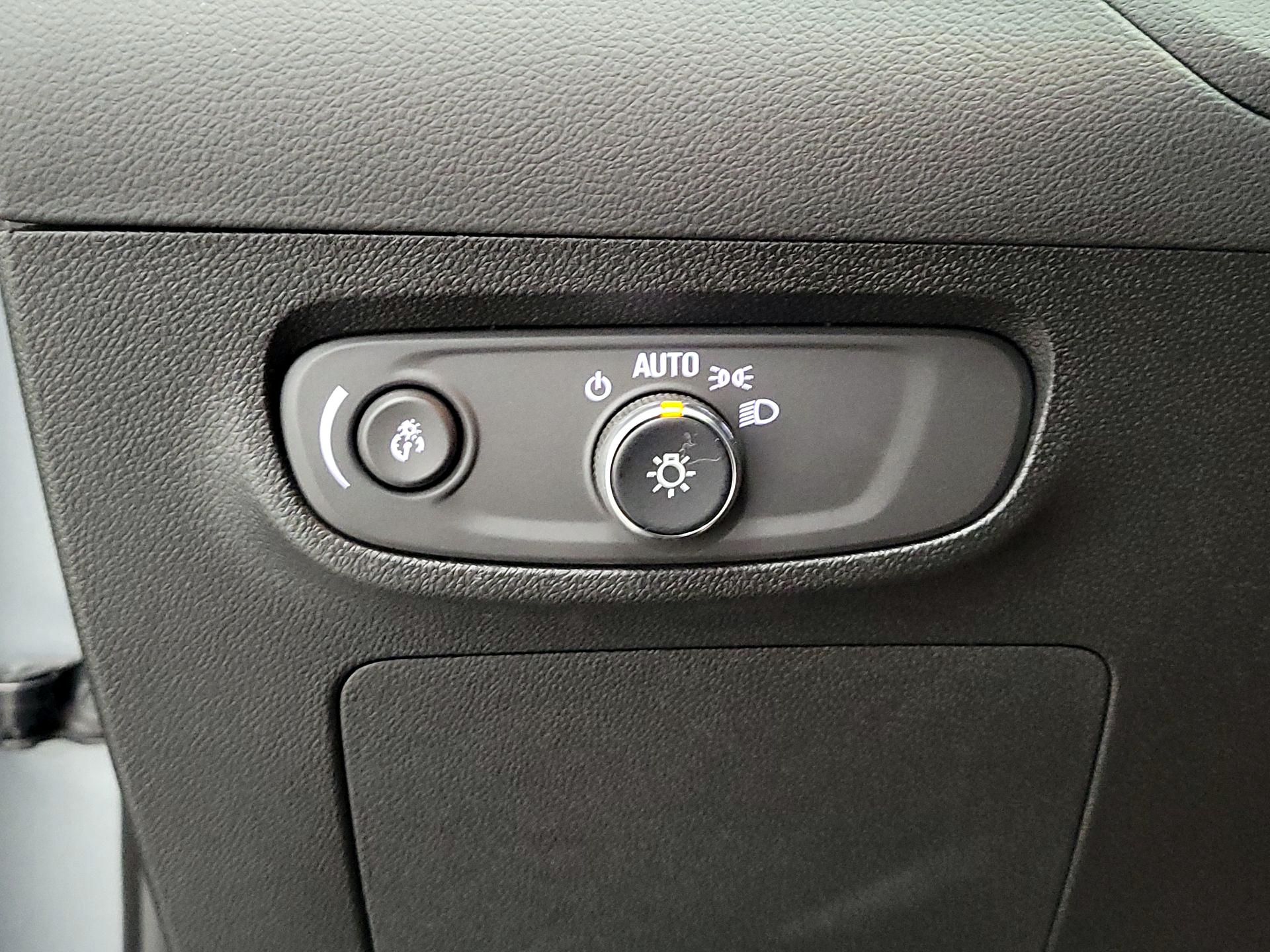 Thumbnail: 2025 Buick Encore GX - 13