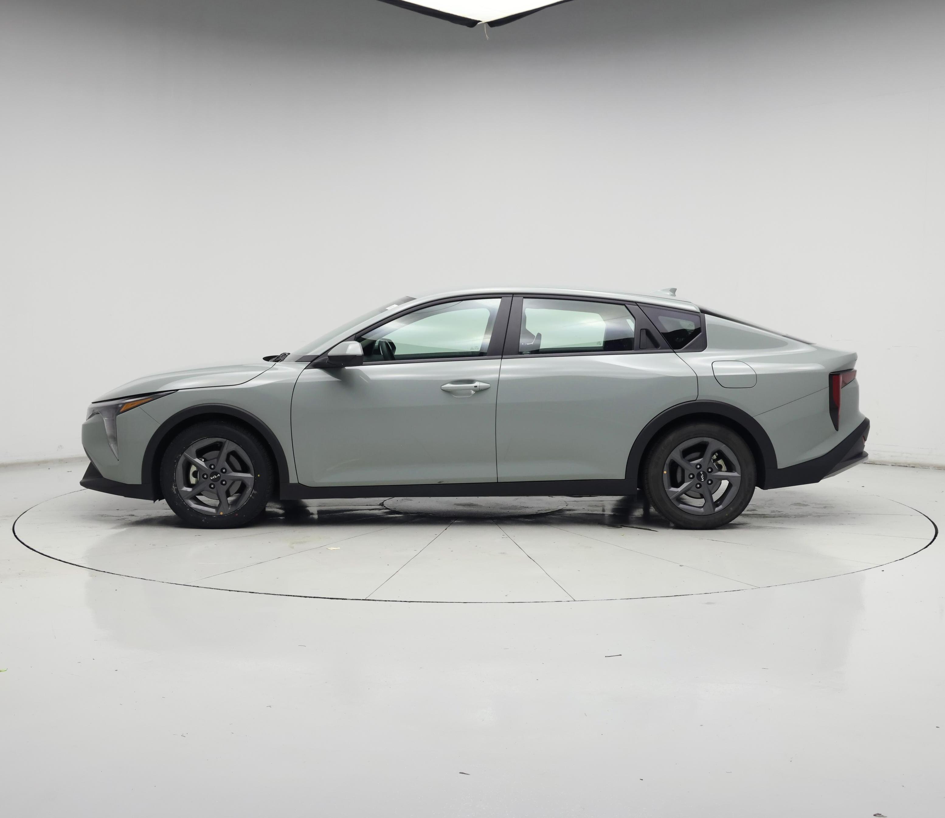 Thumbnail: 2025 Kia K4 - 3